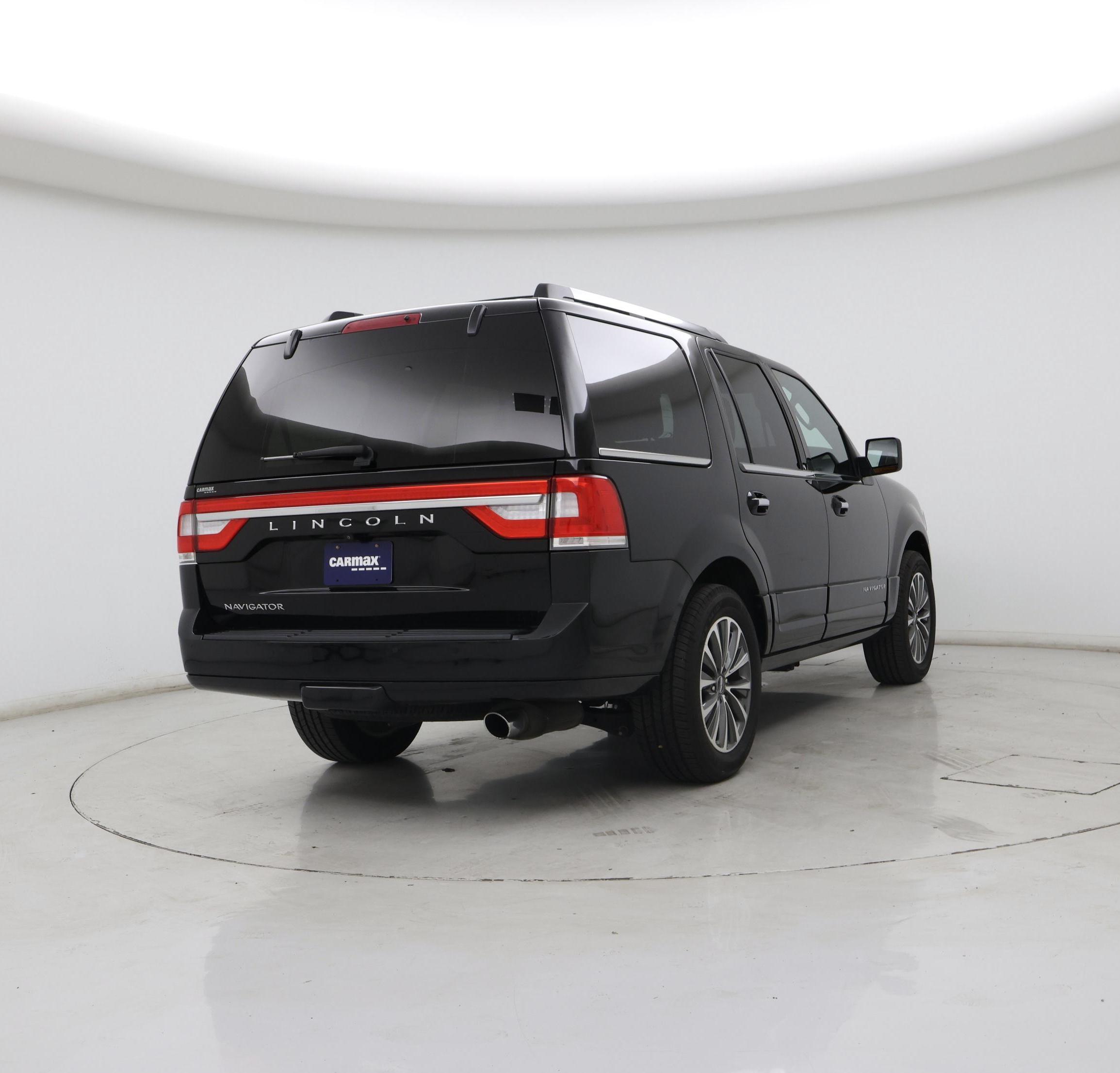 Thumbnail: 2017 Lincoln Navigator - 8