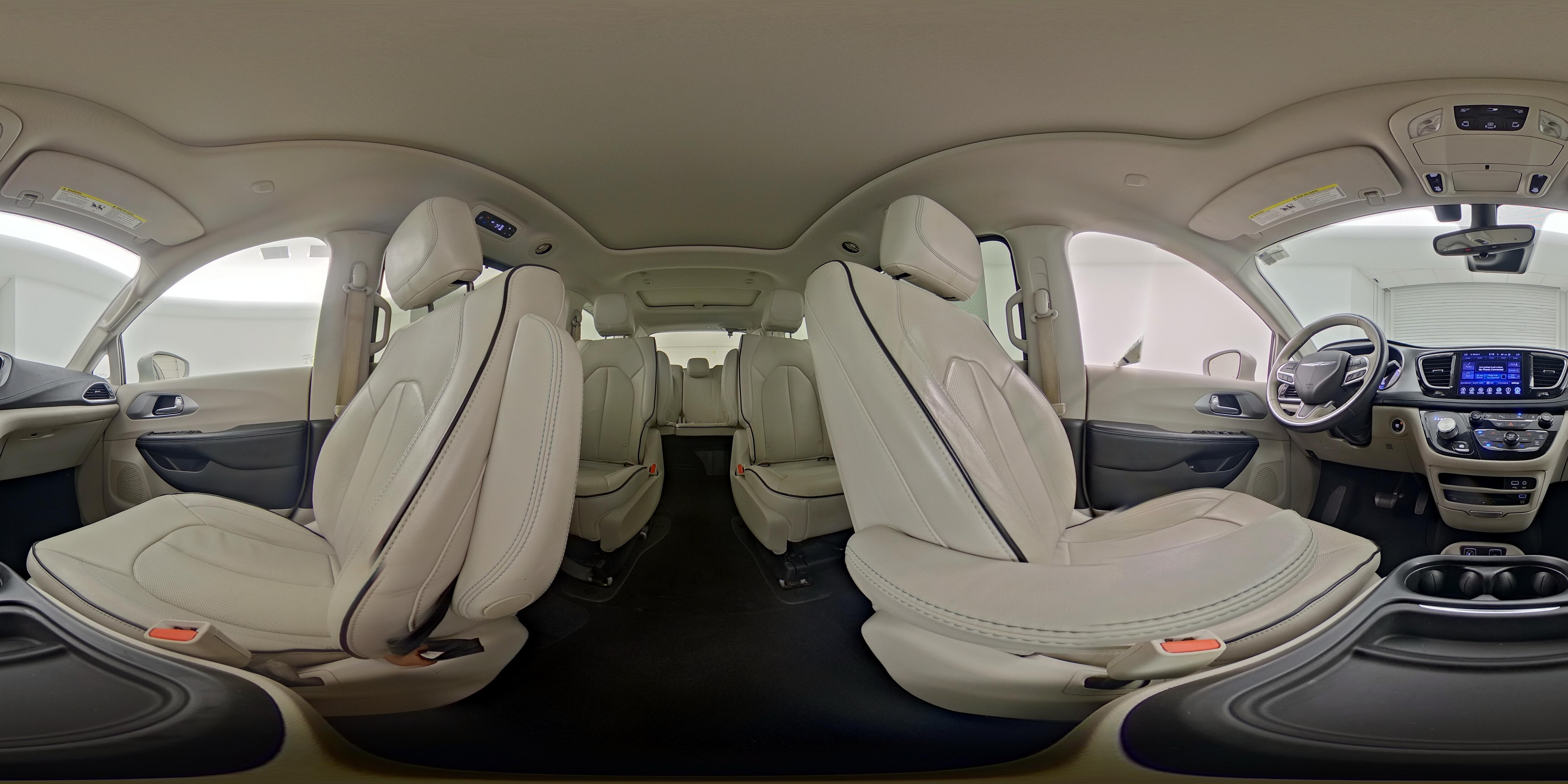 2017 Chrysler Pacifica Hybrid Platinum - Photo 28