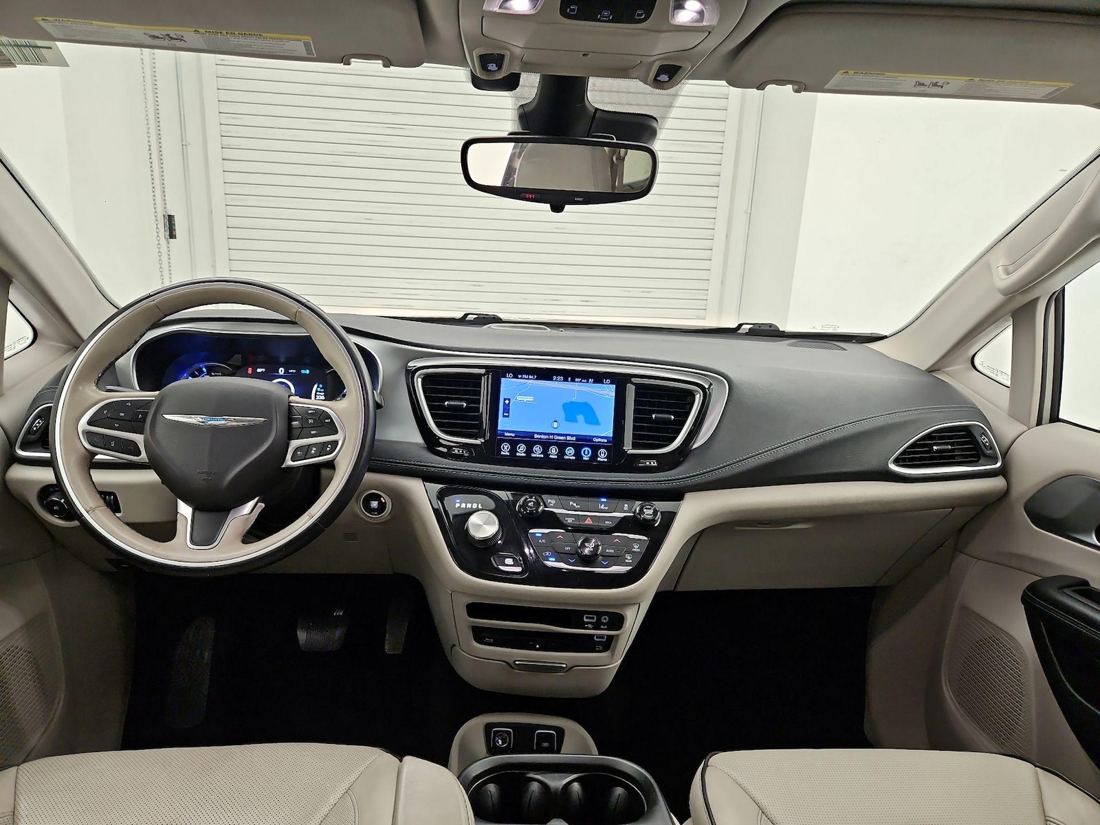 2017 Chrysler Pacifica Hybrid Platinum - Photo 10