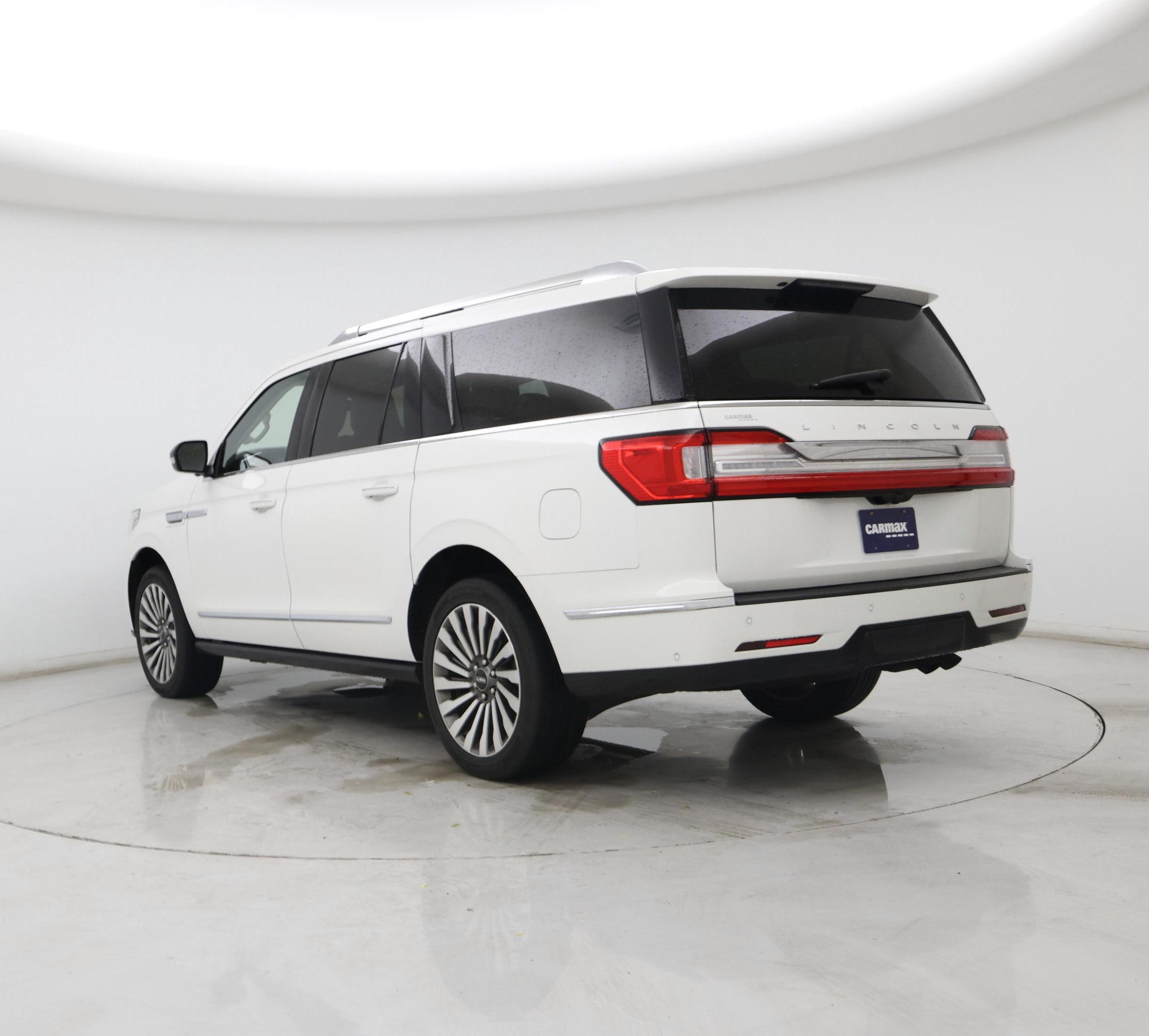 Thumbnail: 2020 Lincoln Navigator L - 2