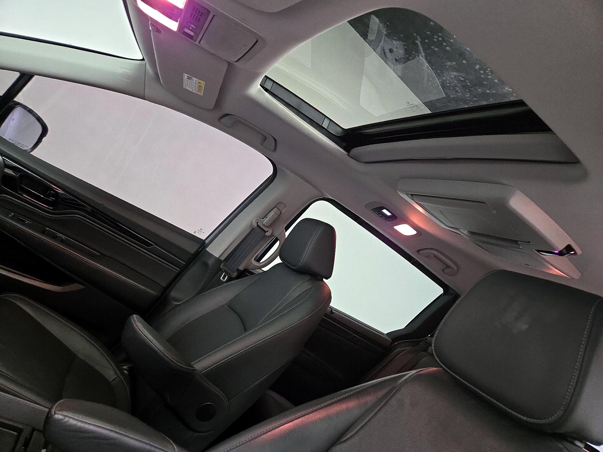 Thumbnail: 2023 Honda Odyssey - 20