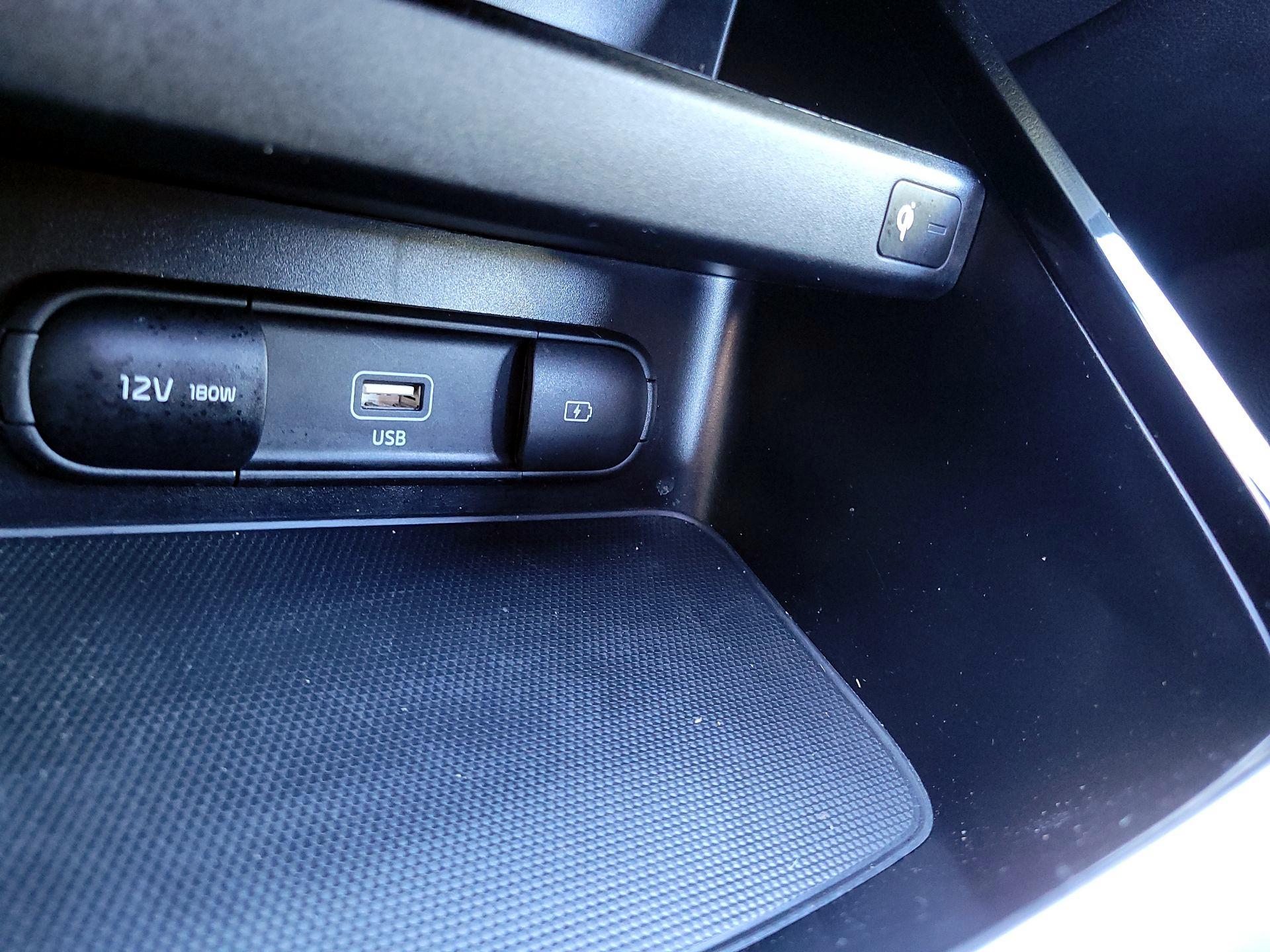 Thumbnail: 2024 Kia Forte - 17