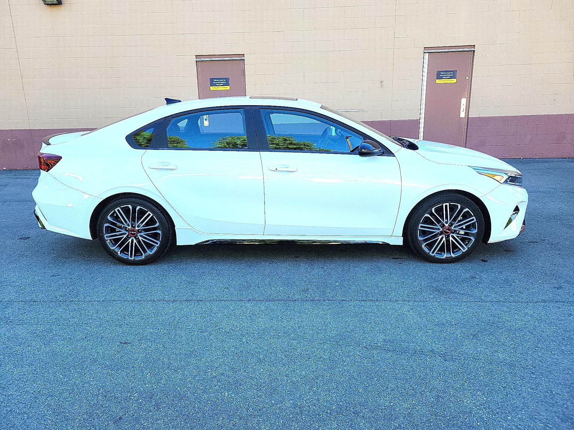 Thumbnail: 2024 Kia Forte - 4