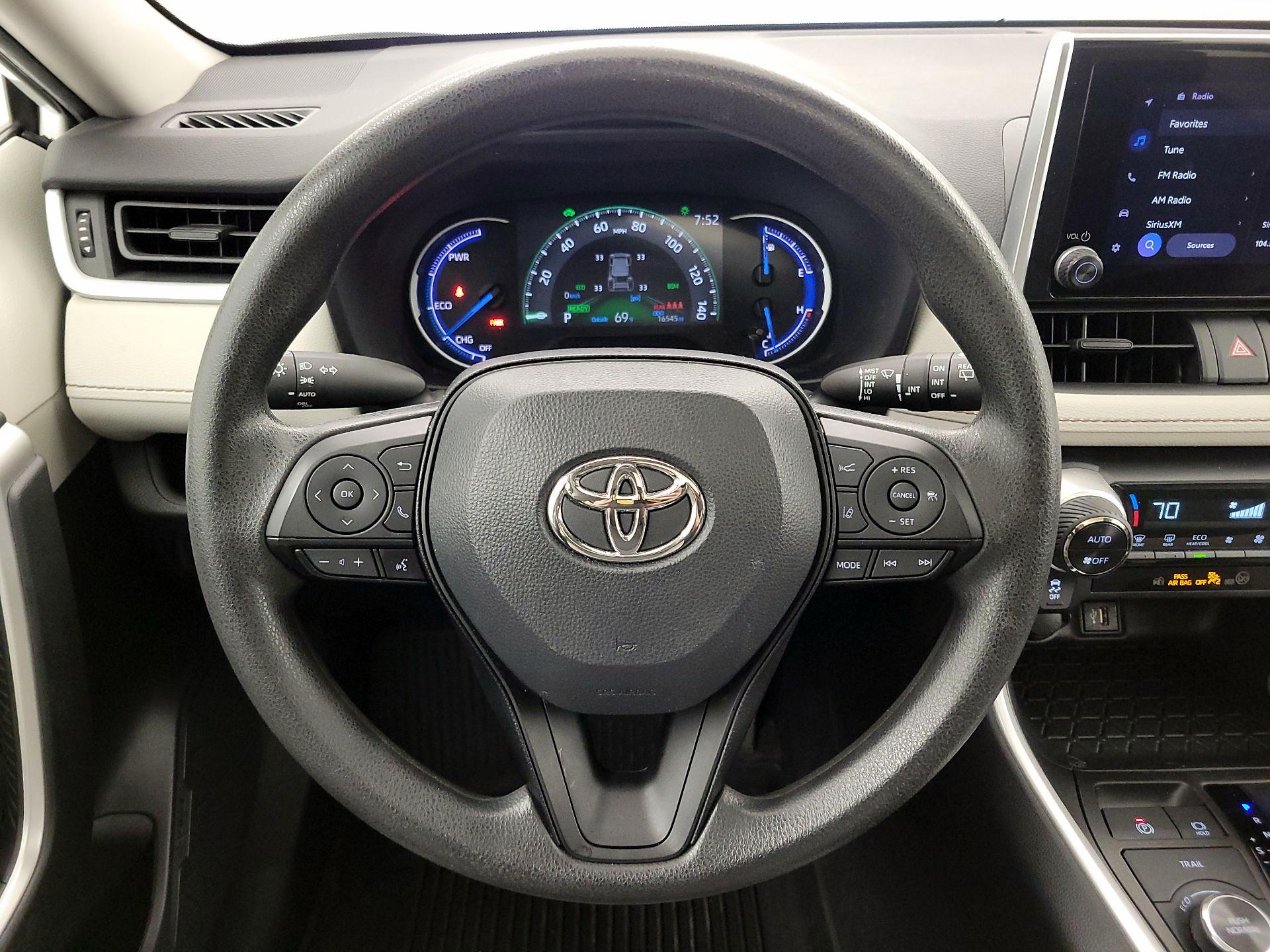 Thumbnail: 2023 Toyota RAV4 - 10