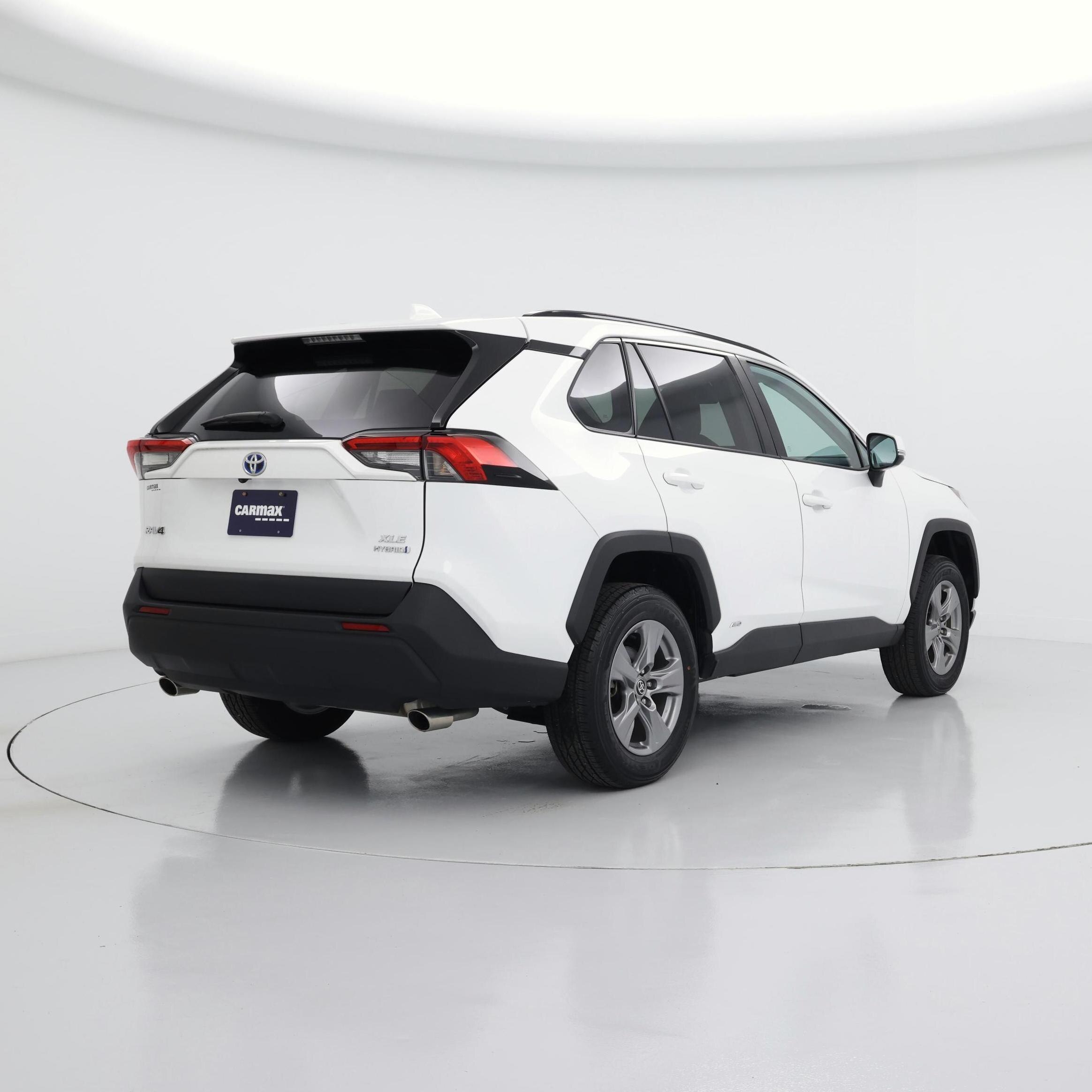 Thumbnail: 2023 Toyota RAV4 - 8