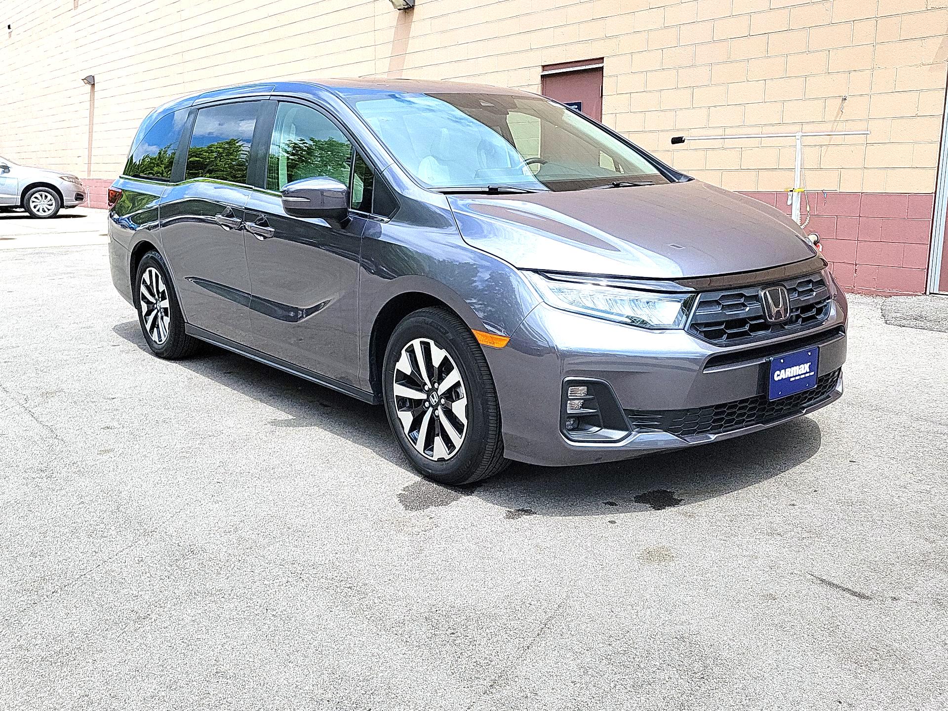 Thumbnail: 2025 Honda Odyssey - 1