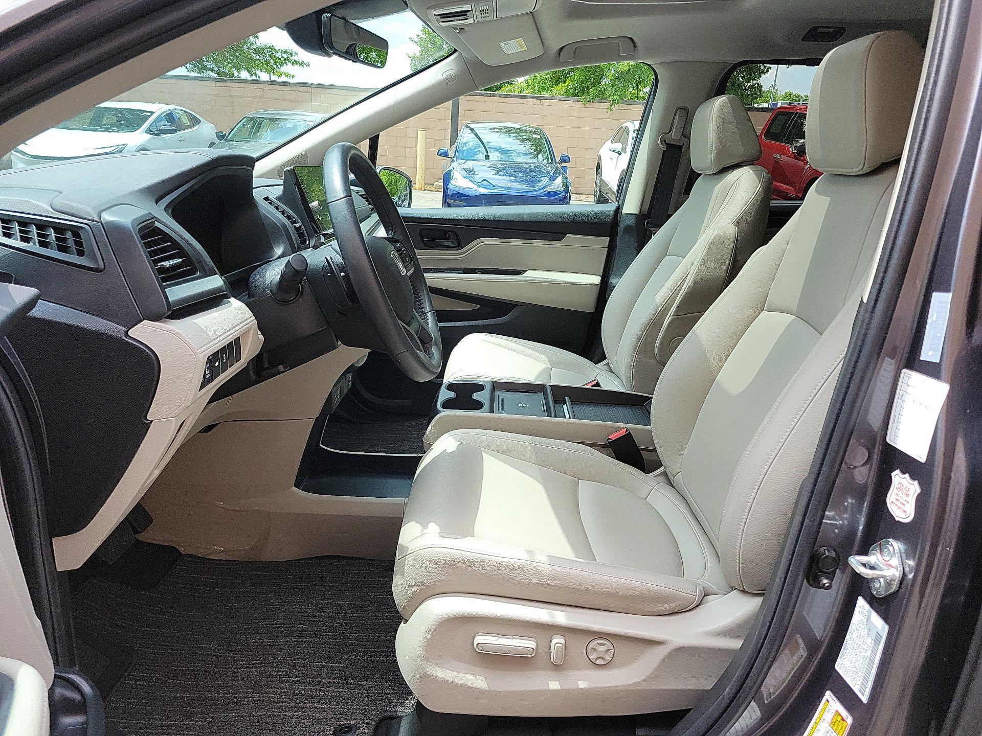 Thumbnail: 2025 Honda Odyssey - 9