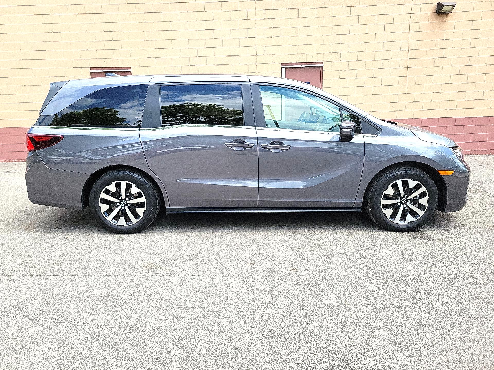 Thumbnail: 2025 Honda Odyssey - 4