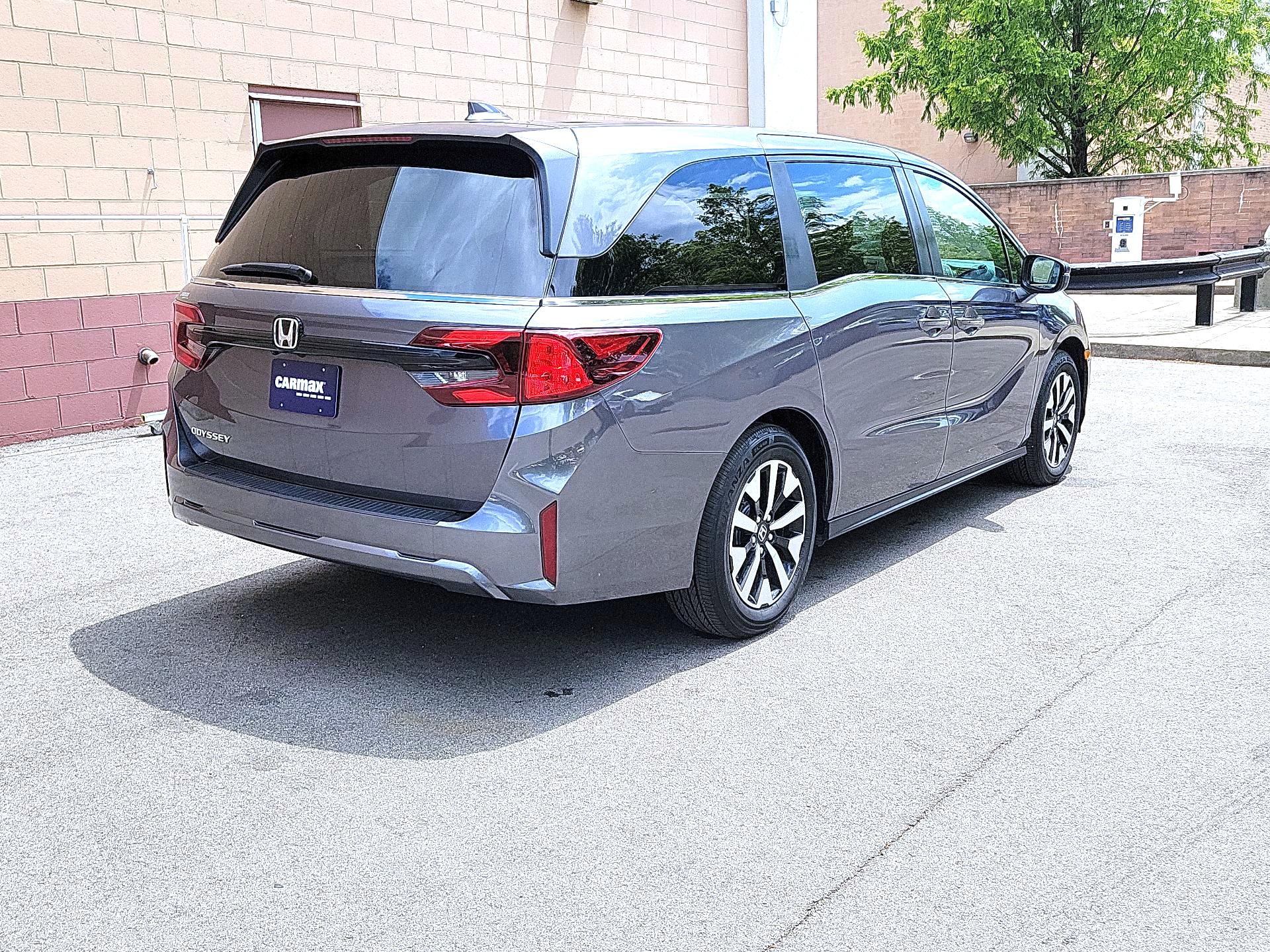Thumbnail: 2025 Honda Odyssey - 5