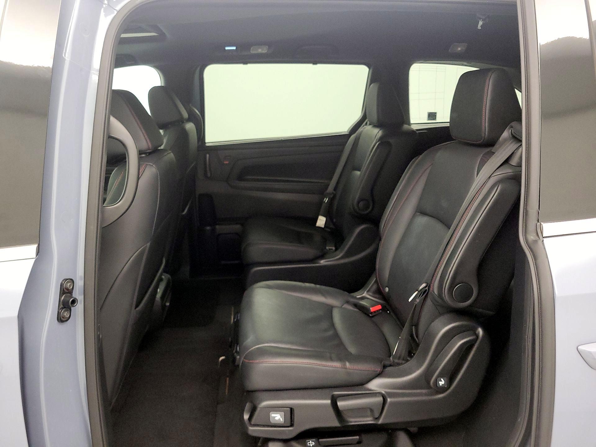 Thumbnail: 2025 Honda Odyssey - 20