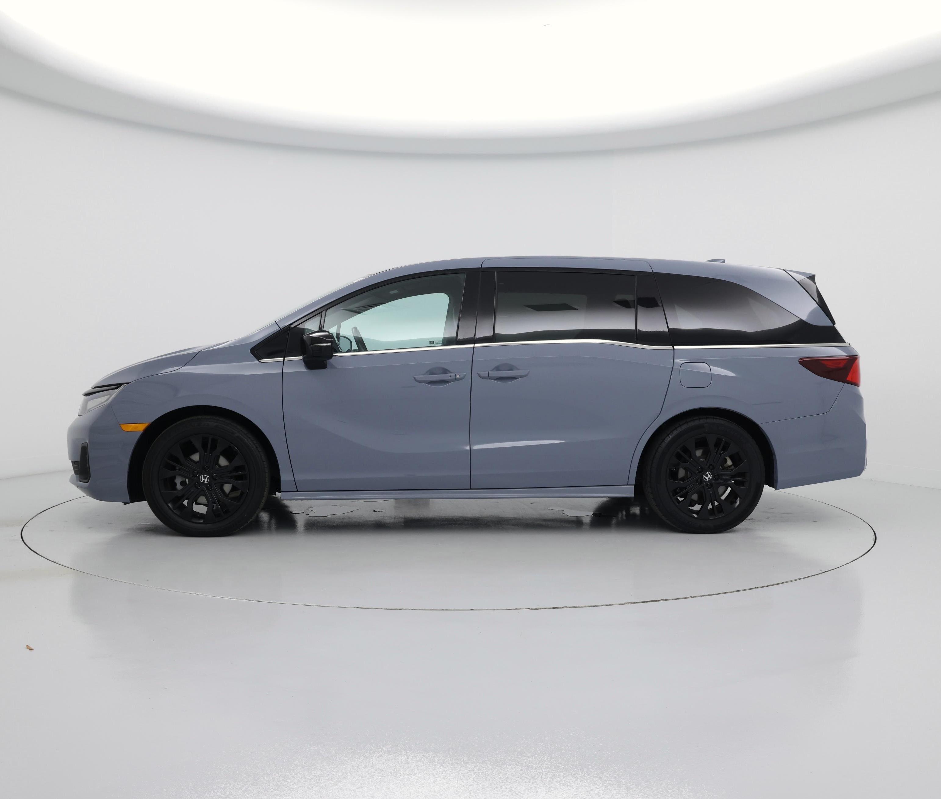 Thumbnail: 2025 Honda Odyssey - 3