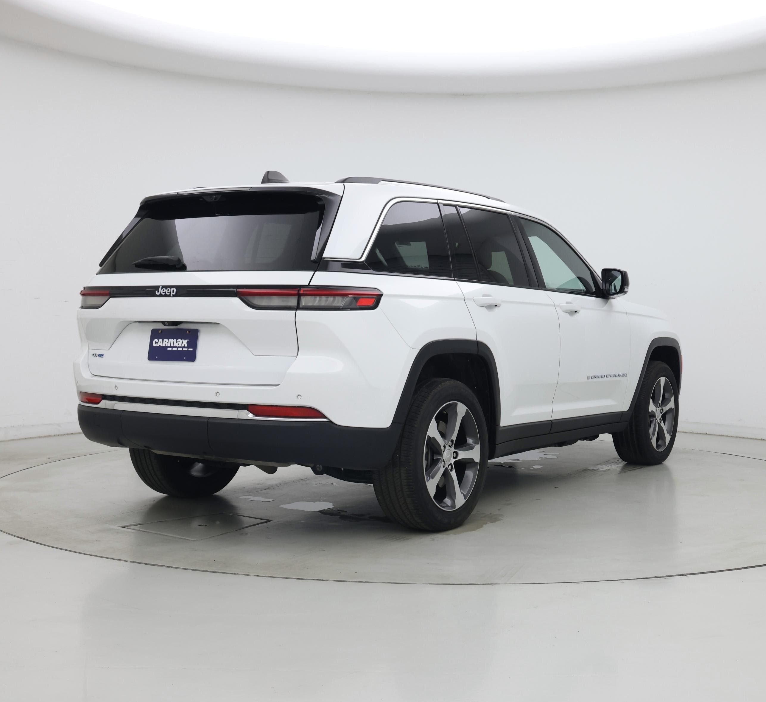 Thumbnail: 2023 Jeep Grand Cherokee - 8