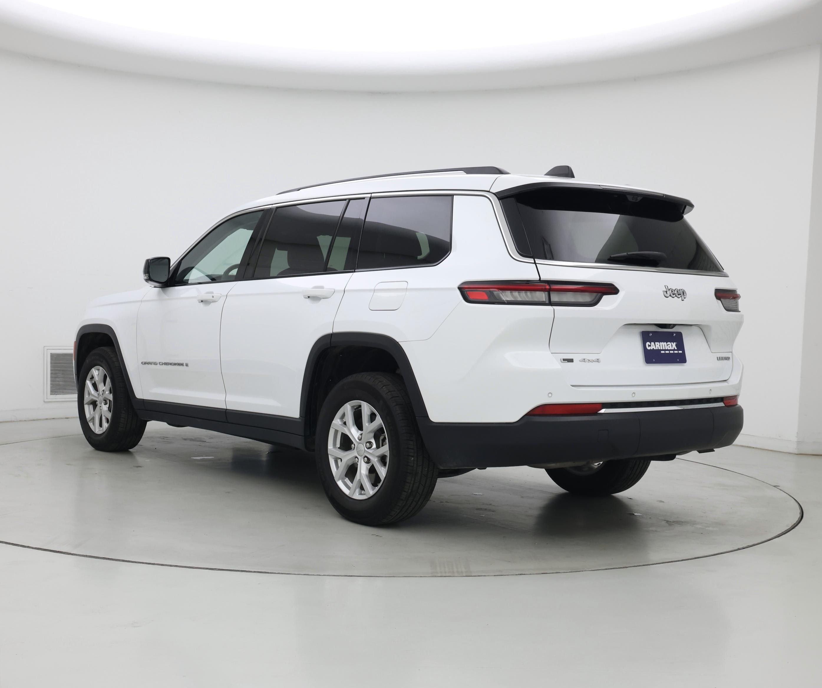 Thumbnail: 2023 Jeep Grand Cherokee L - 2