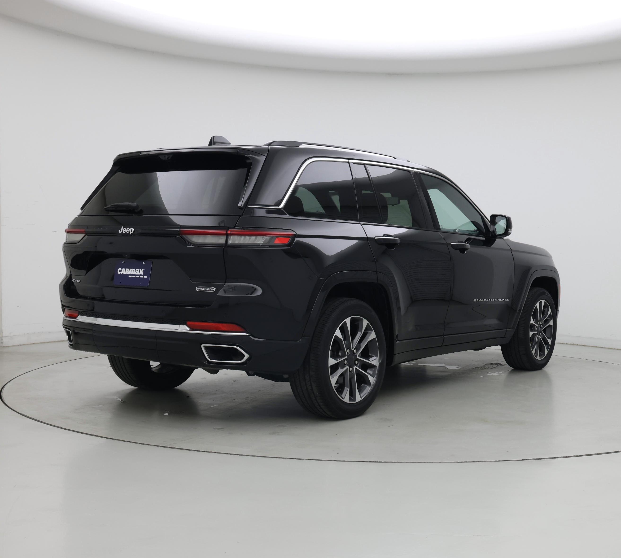 Thumbnail: 2023 Jeep Grand Cherokee - 8