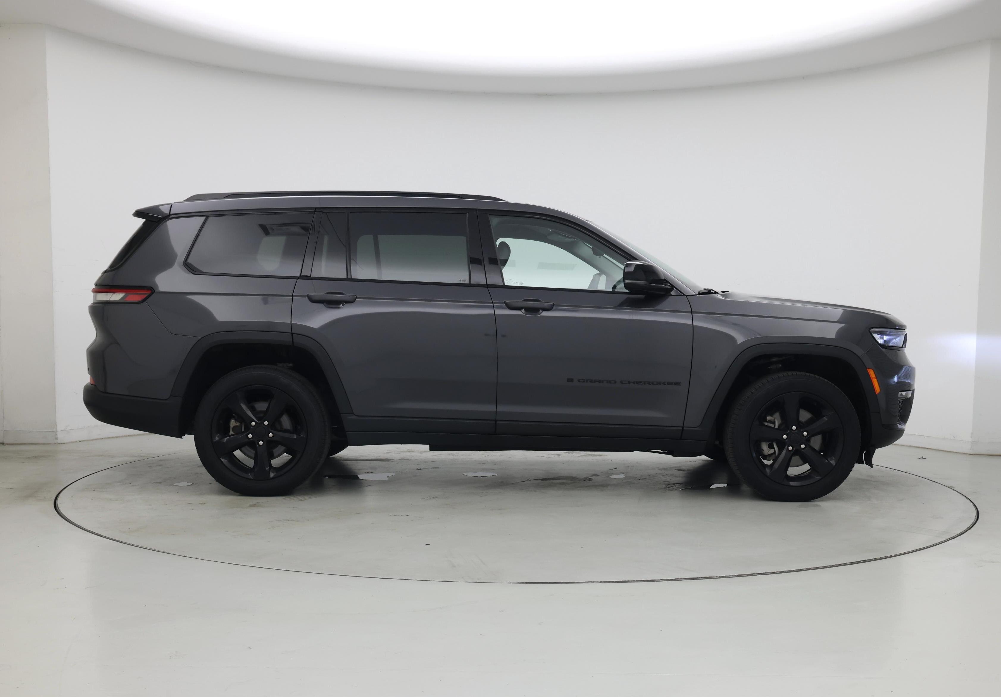 Thumbnail: 2023 Jeep Grand Cherokee L - 7