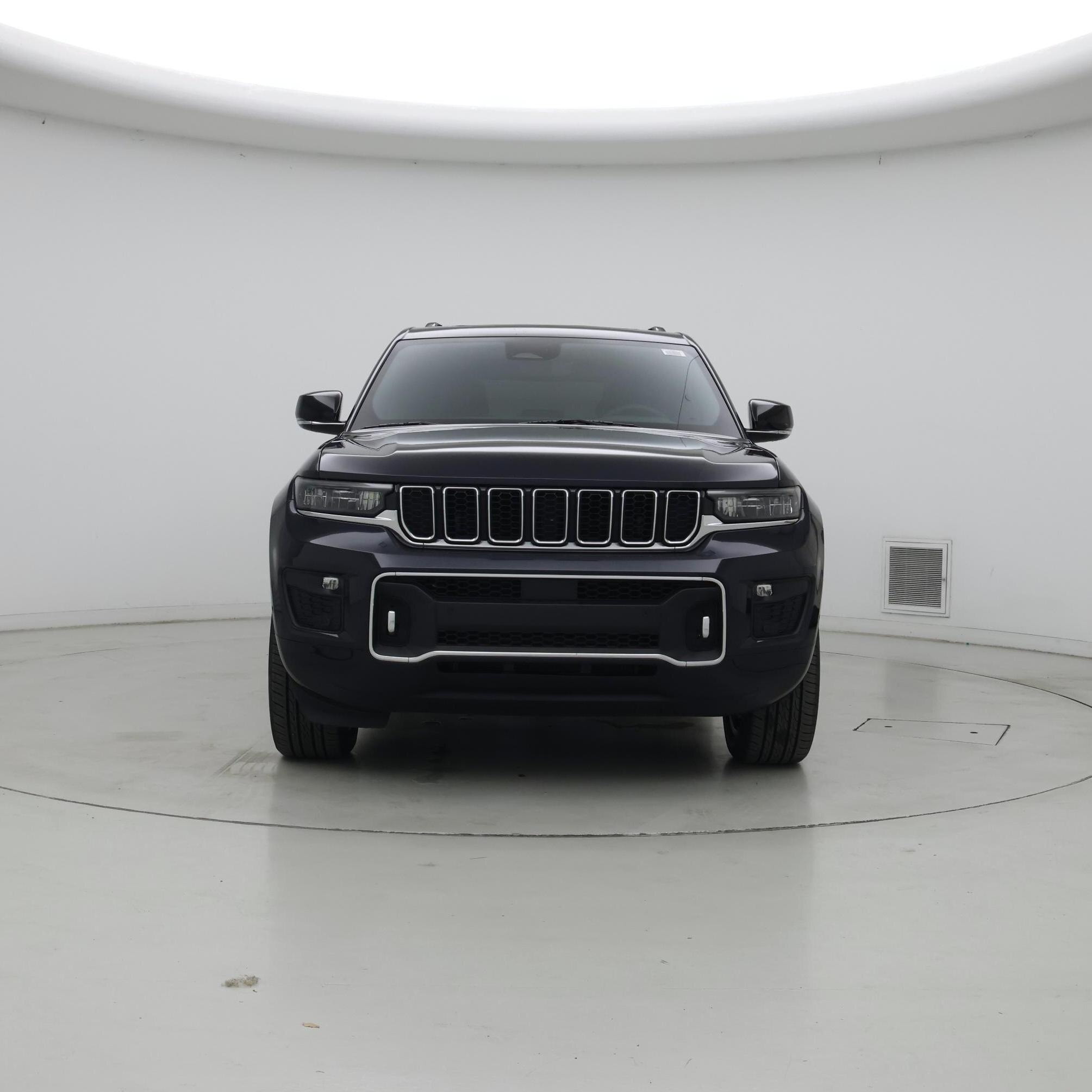 Thumbnail: 2023 Jeep Grand Cherokee - 5