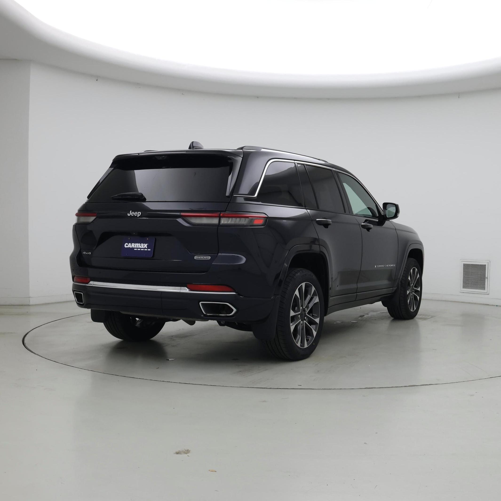 Thumbnail: 2023 Jeep Grand Cherokee - 8