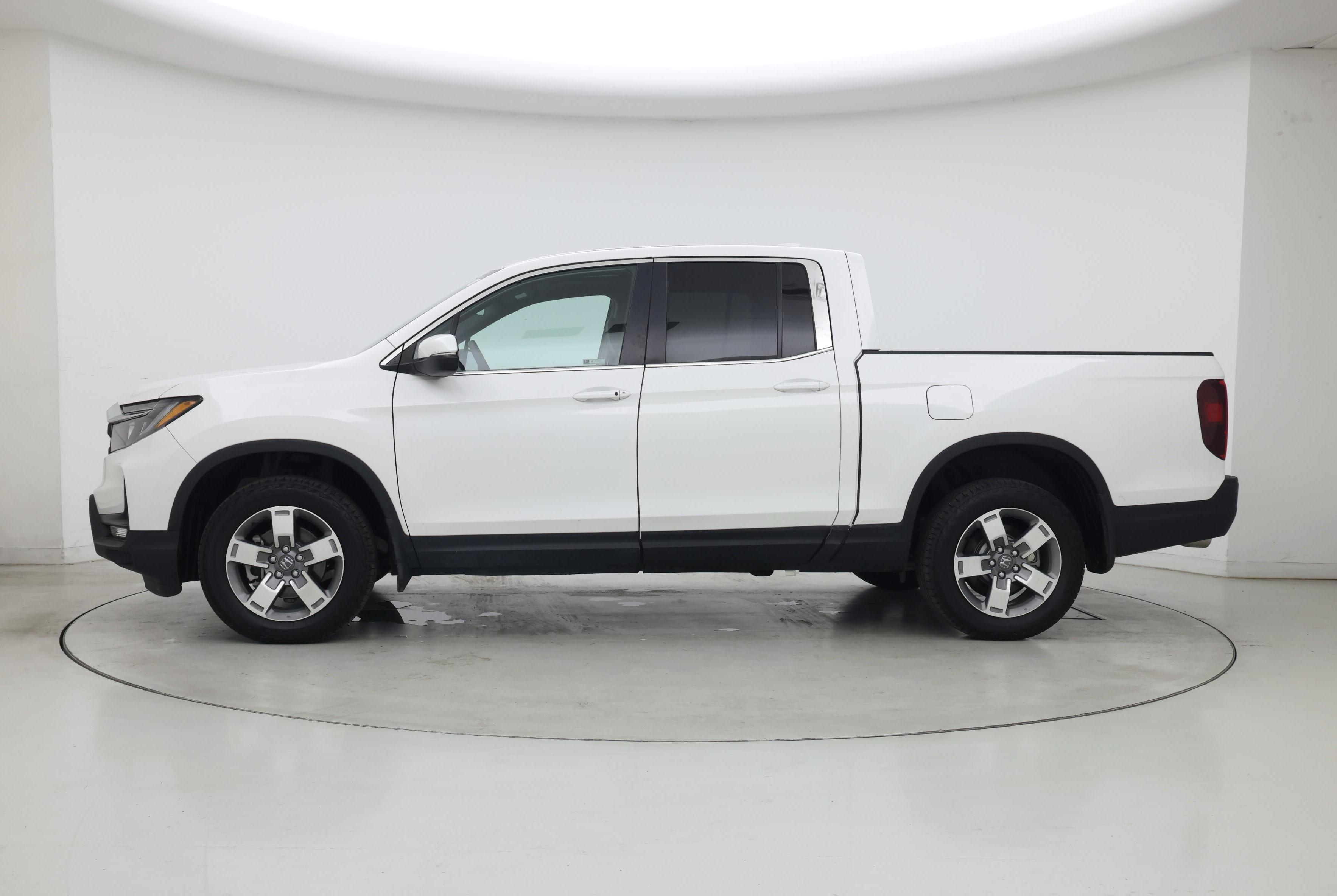 Thumbnail: 2025 Honda Ridgeline - 3