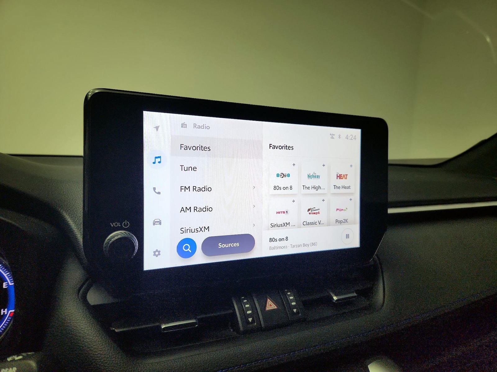 2024 Toyota RAV4 XSE - Photo 14