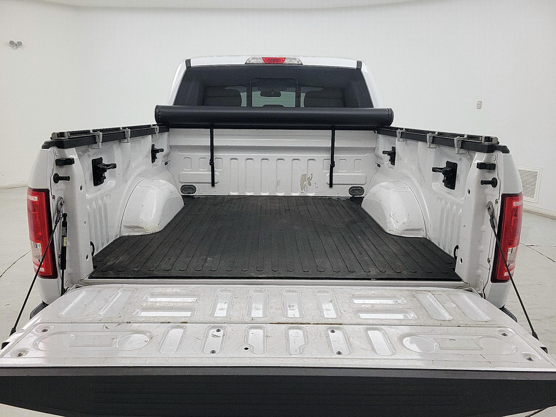 Thumbnail: 2017 Ford F-150 - 20