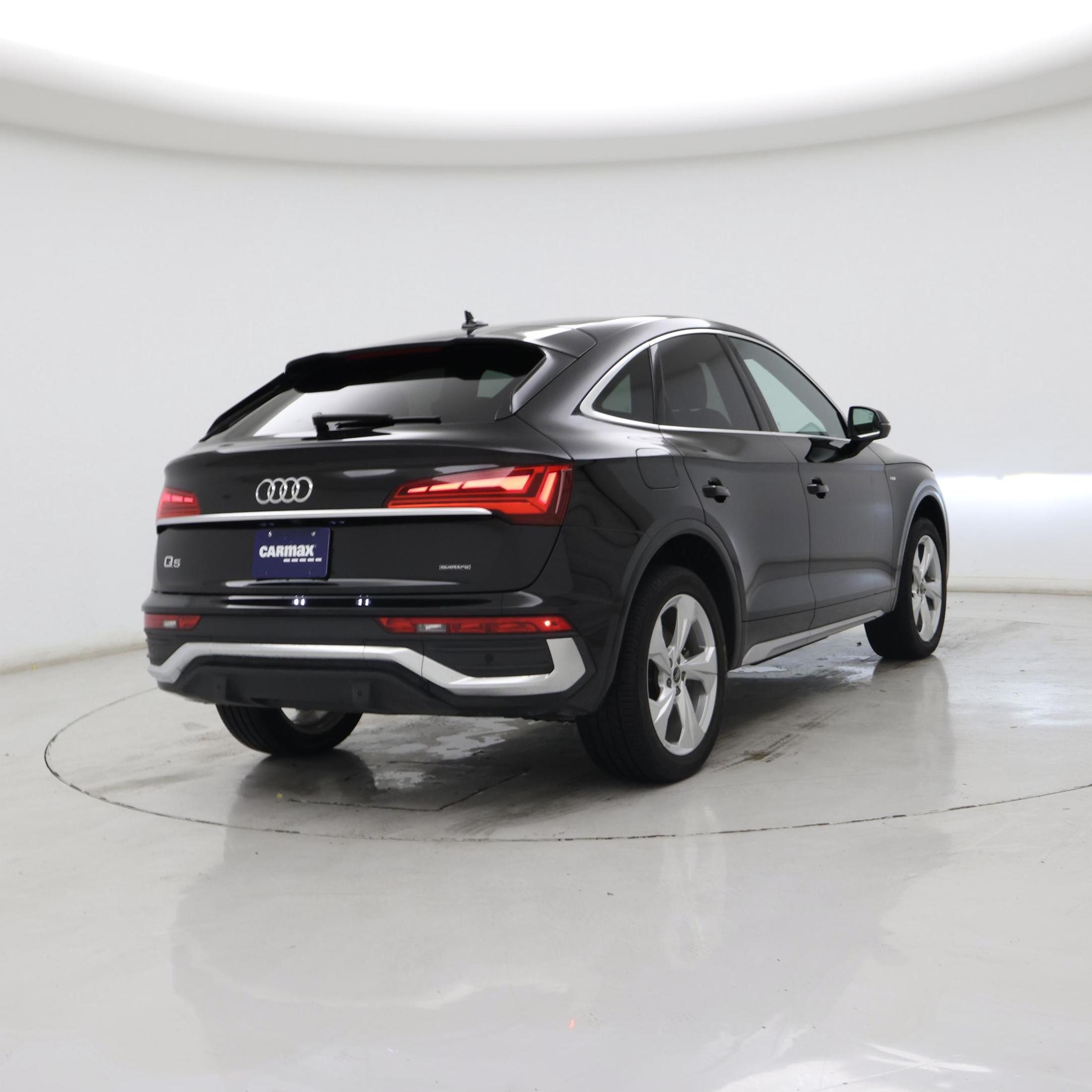 Thumbnail: 2025 Audi Q5 - 8