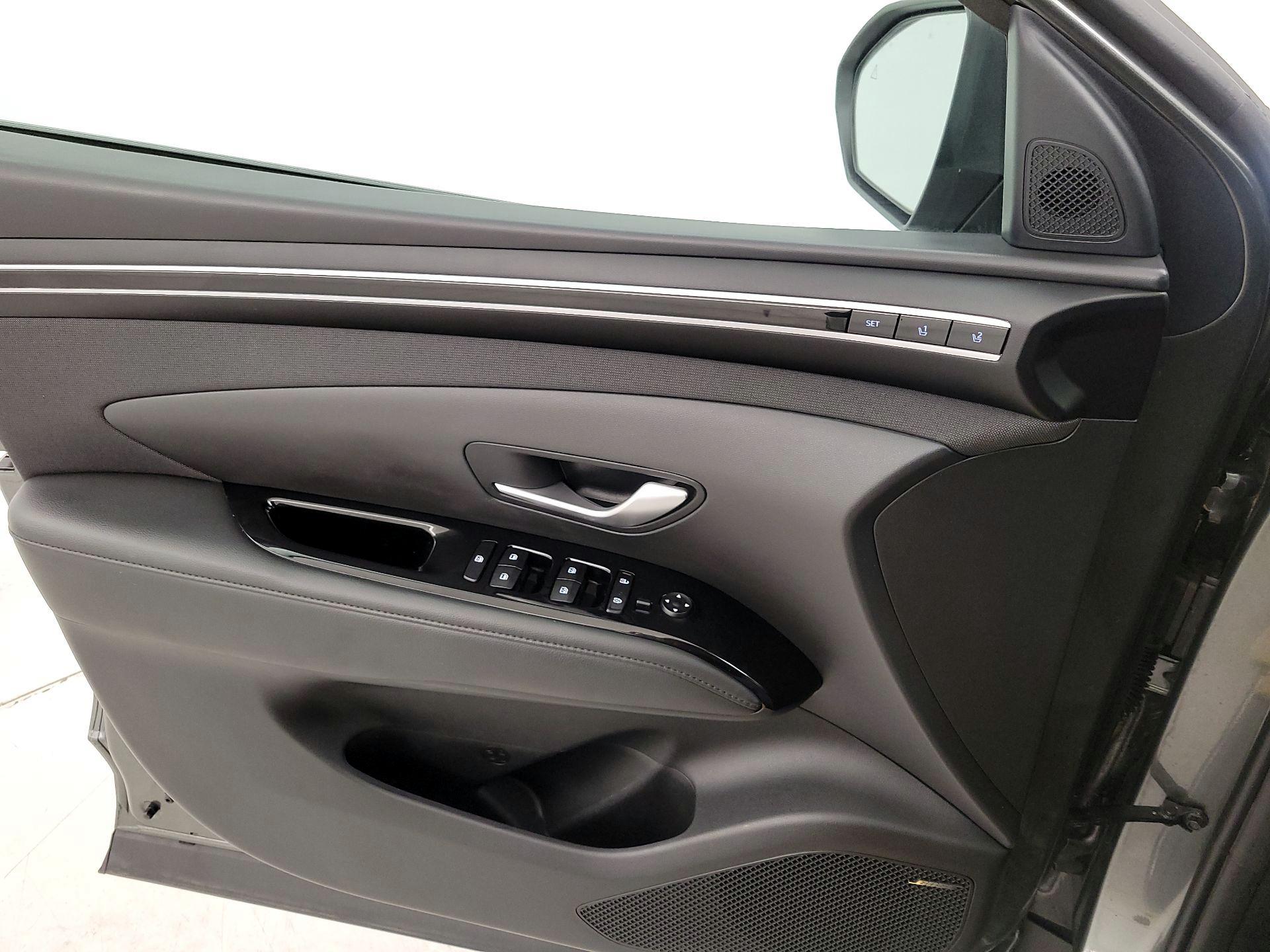Thumbnail: 2023 Hyundai Tucson - 12