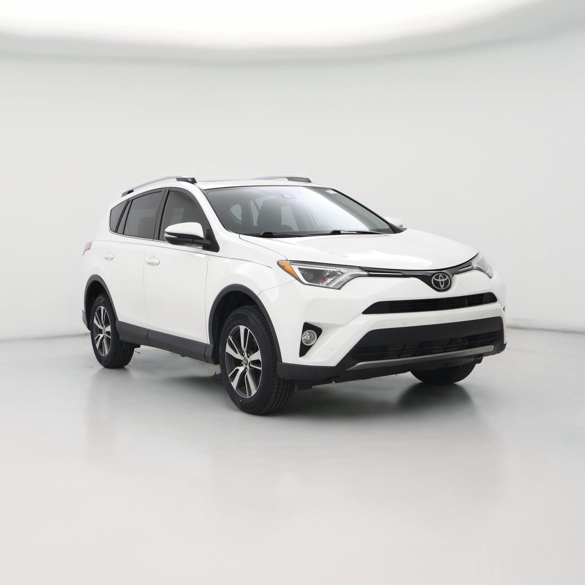 Thumbnail: 2018 Toyota RAV4 - 1