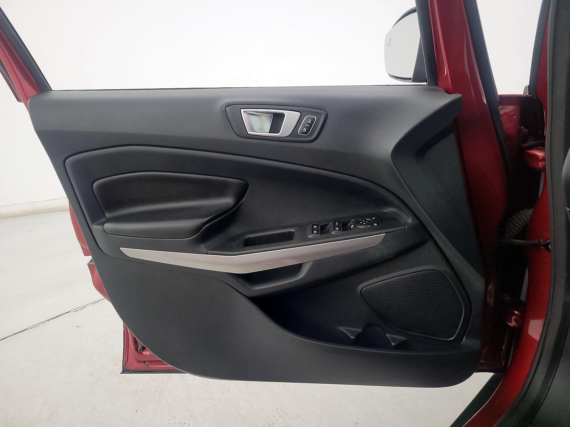 Thumbnail: 2021 Ford EcoSport - 12
