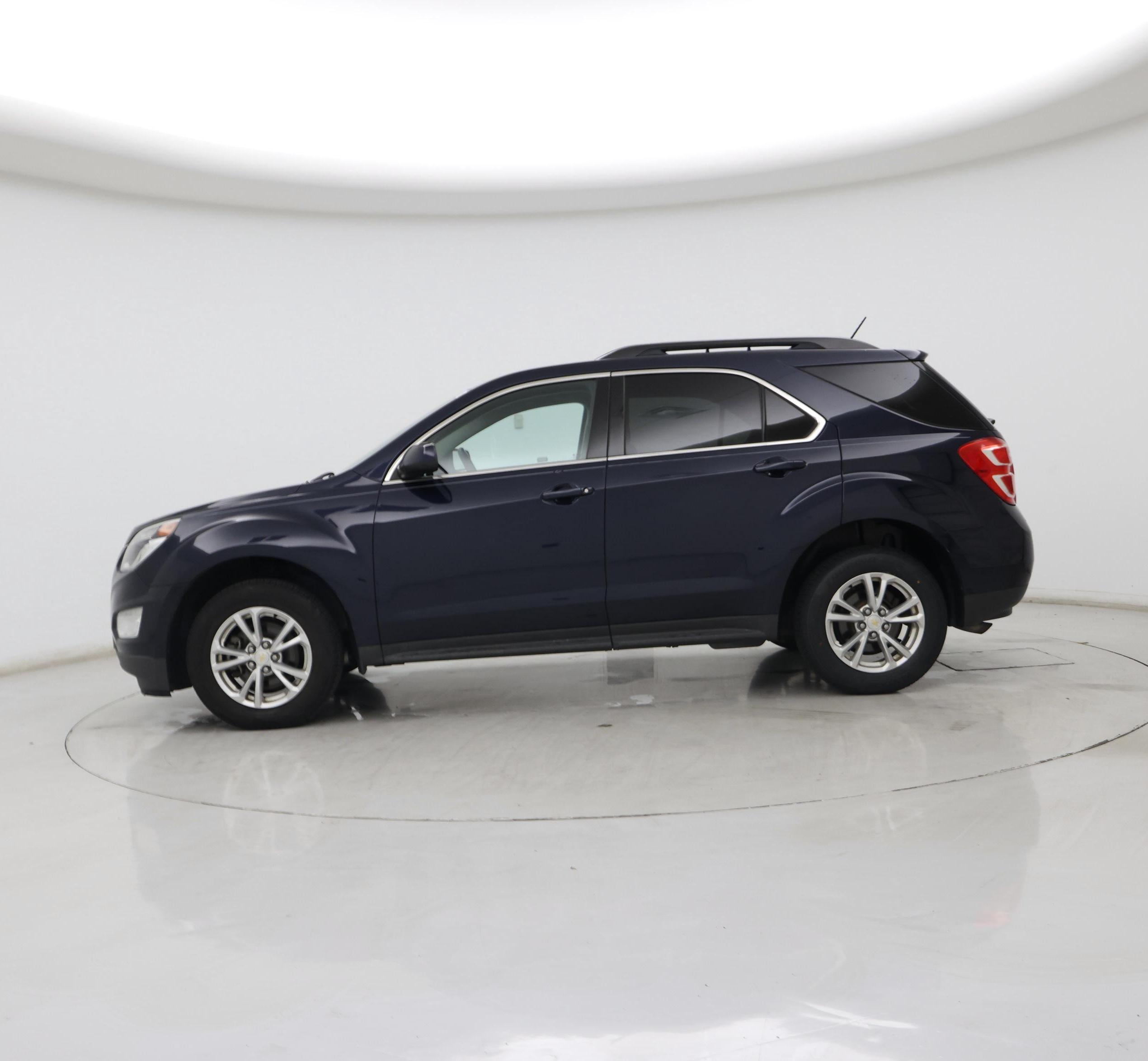 Thumbnail: 2017 Chevrolet Equinox - 3