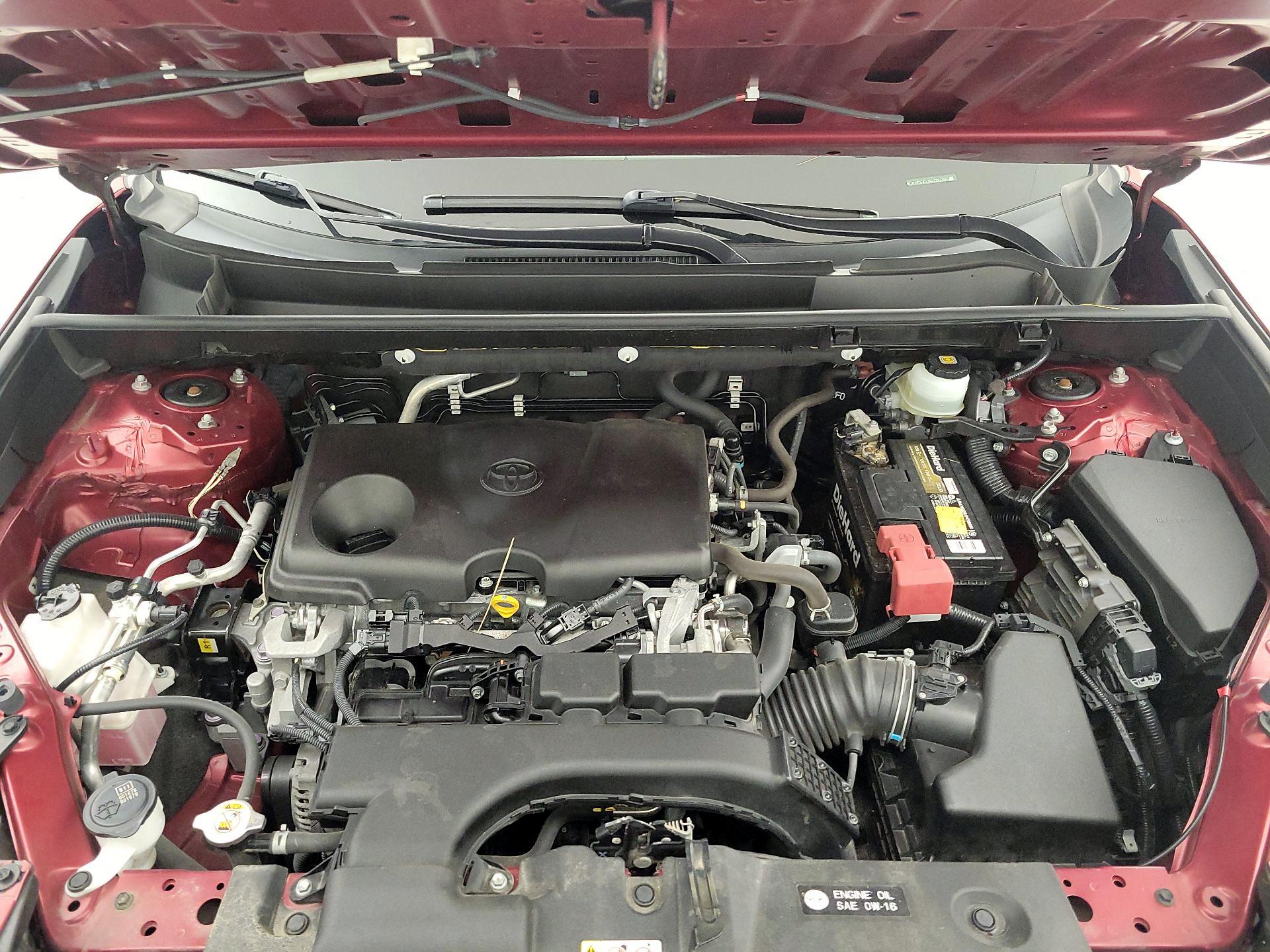 Thumbnail: 2019 Toyota RAV4 - 20