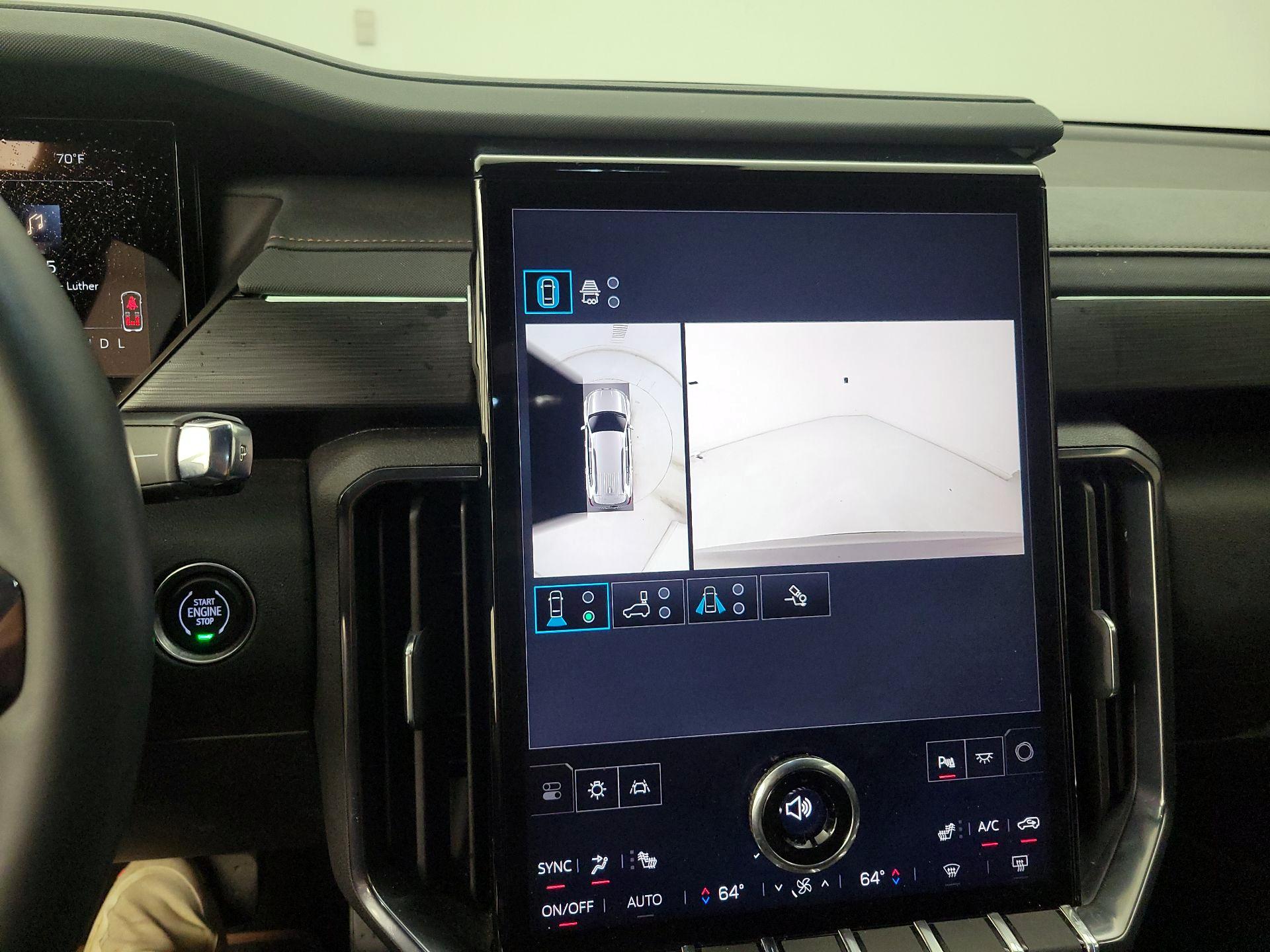 Thumbnail: 2025 GMC Acadia - 15