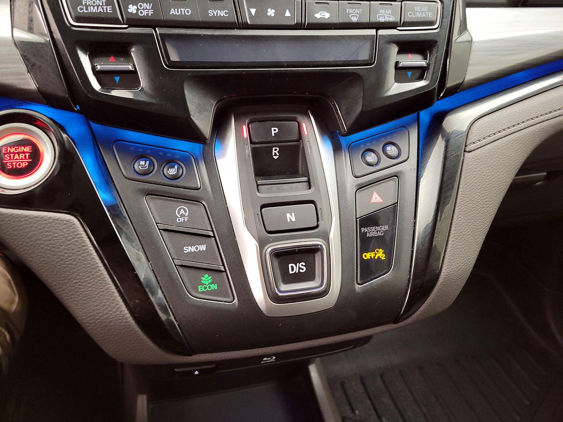 Thumbnail: 2021 Honda Odyssey - 17