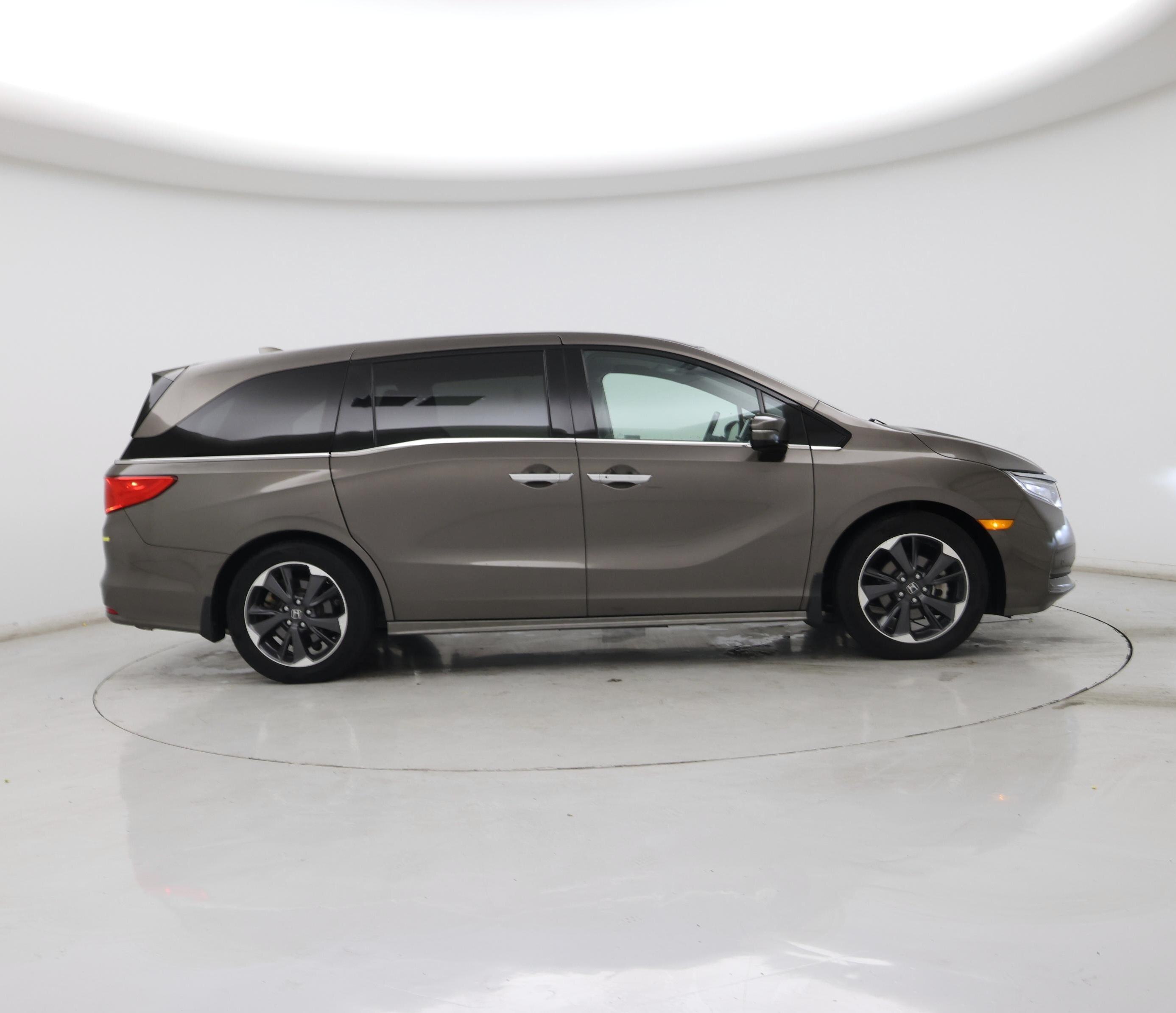 Thumbnail: 2021 Honda Odyssey - 7