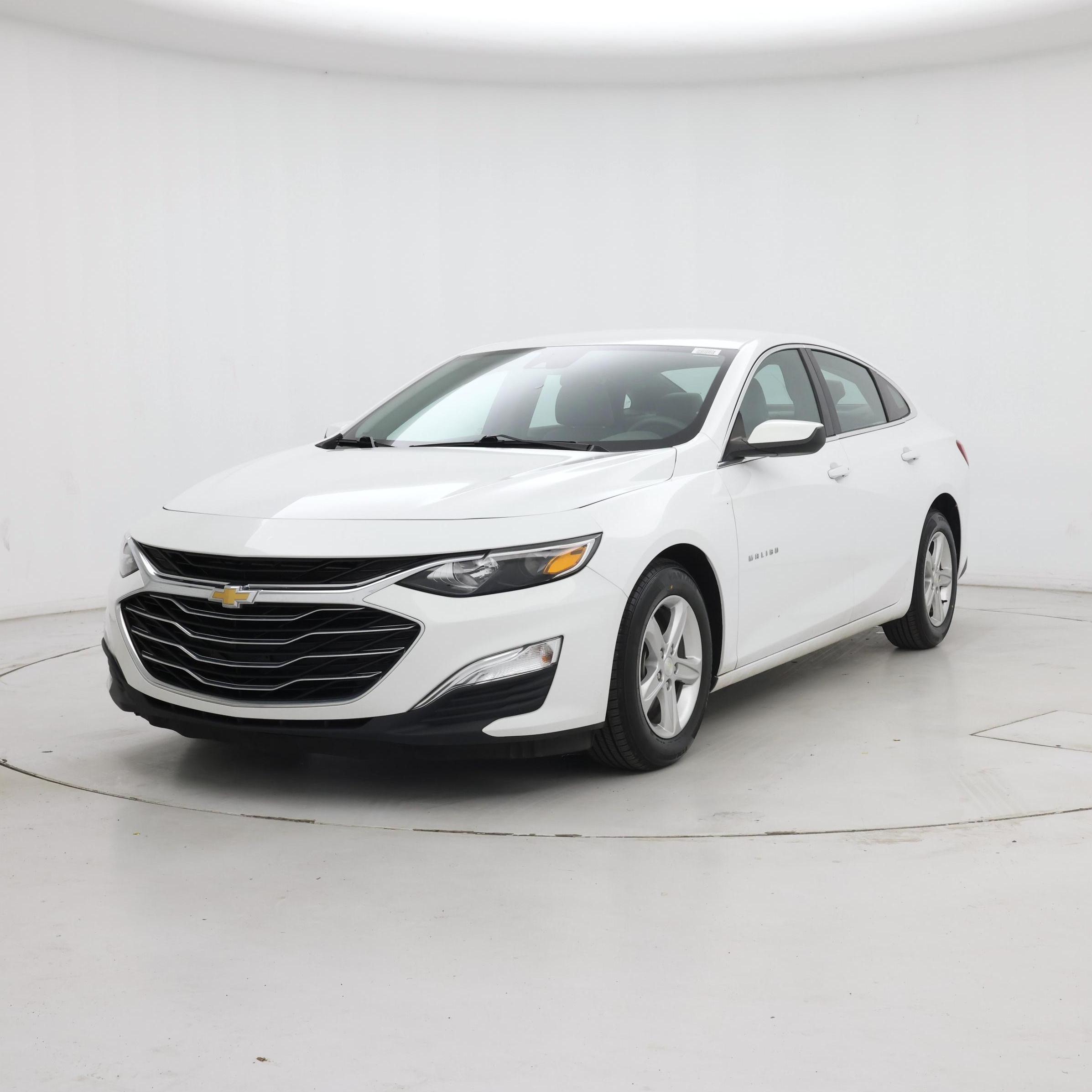 Thumbnail: 2020 Chevrolet Malibu - 4