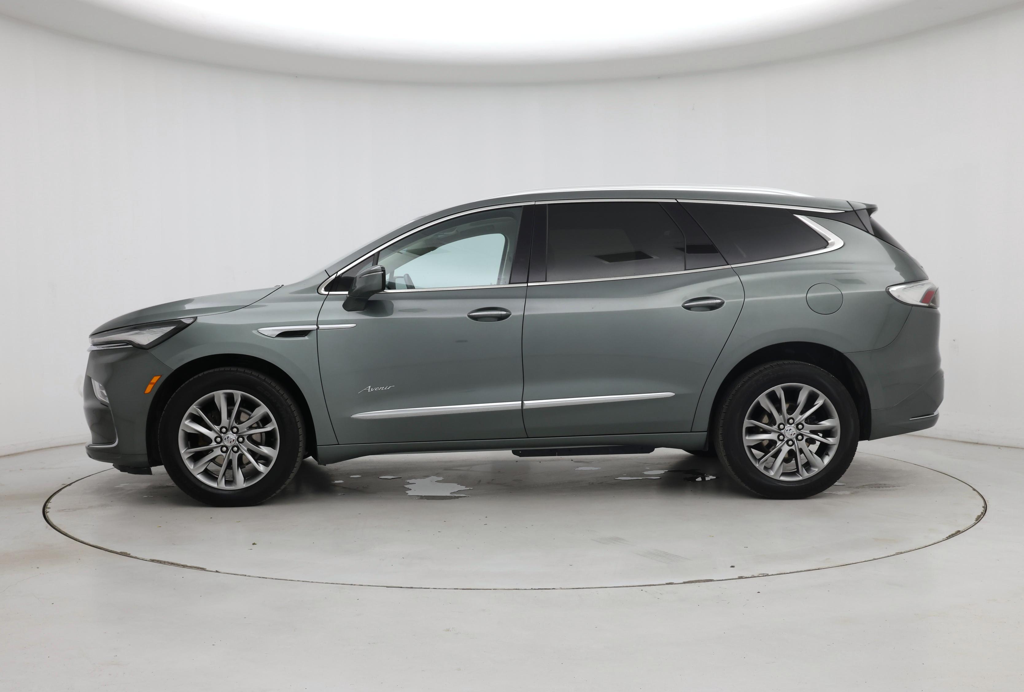 Thumbnail: 2023 Buick Enclave - 3