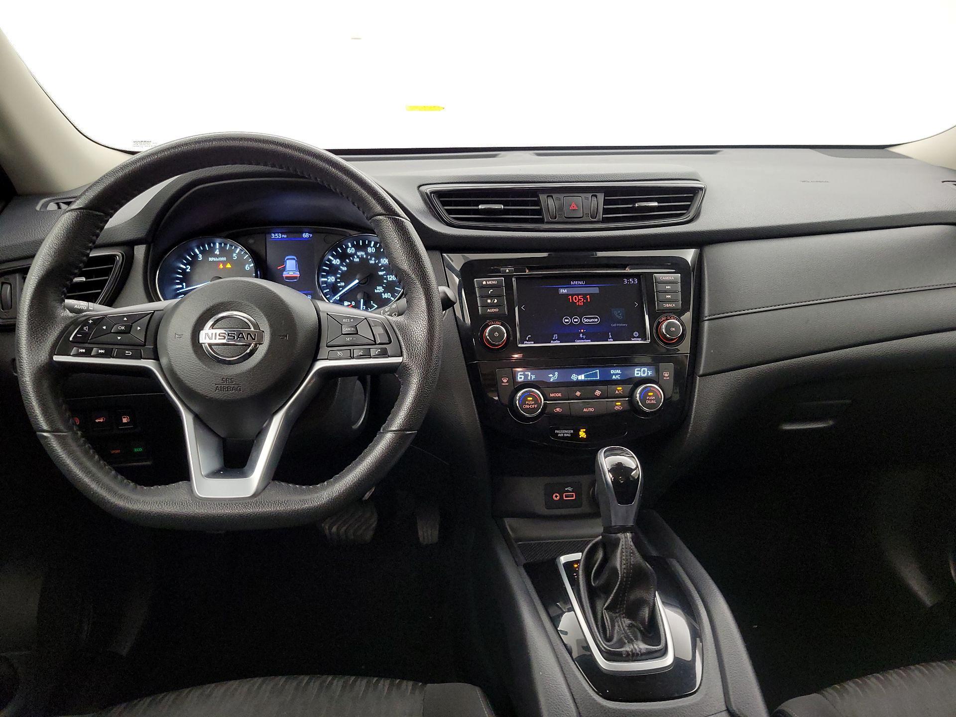 Thumbnail: 2020 Nissan Rogue - 9