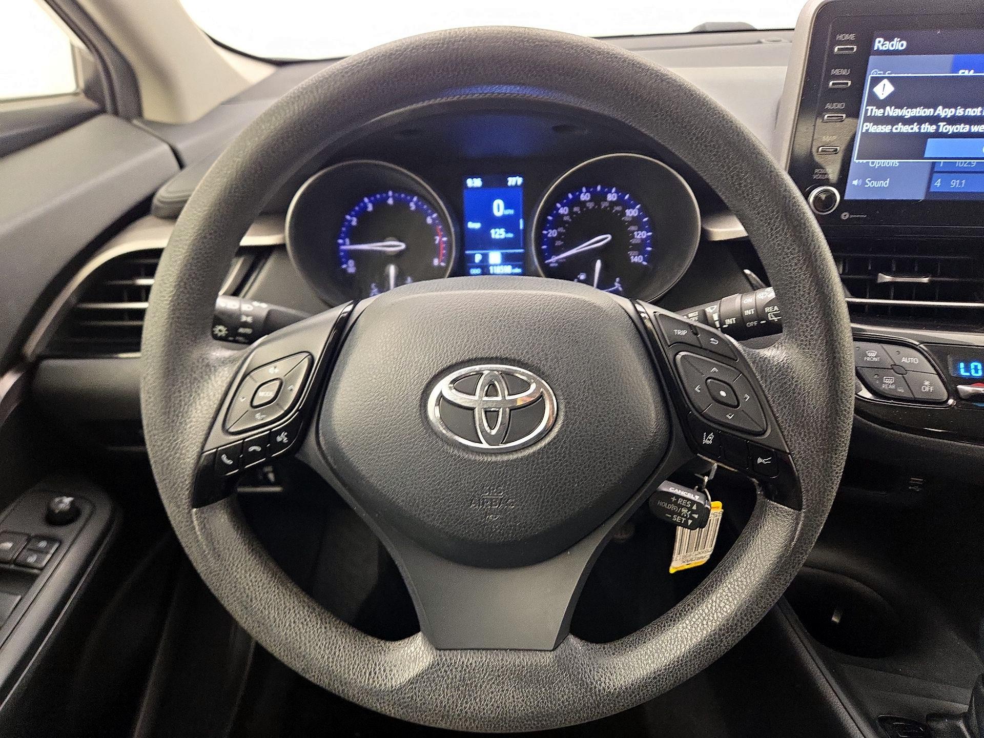 Thumbnail: 2021 Toyota C-HR - 10