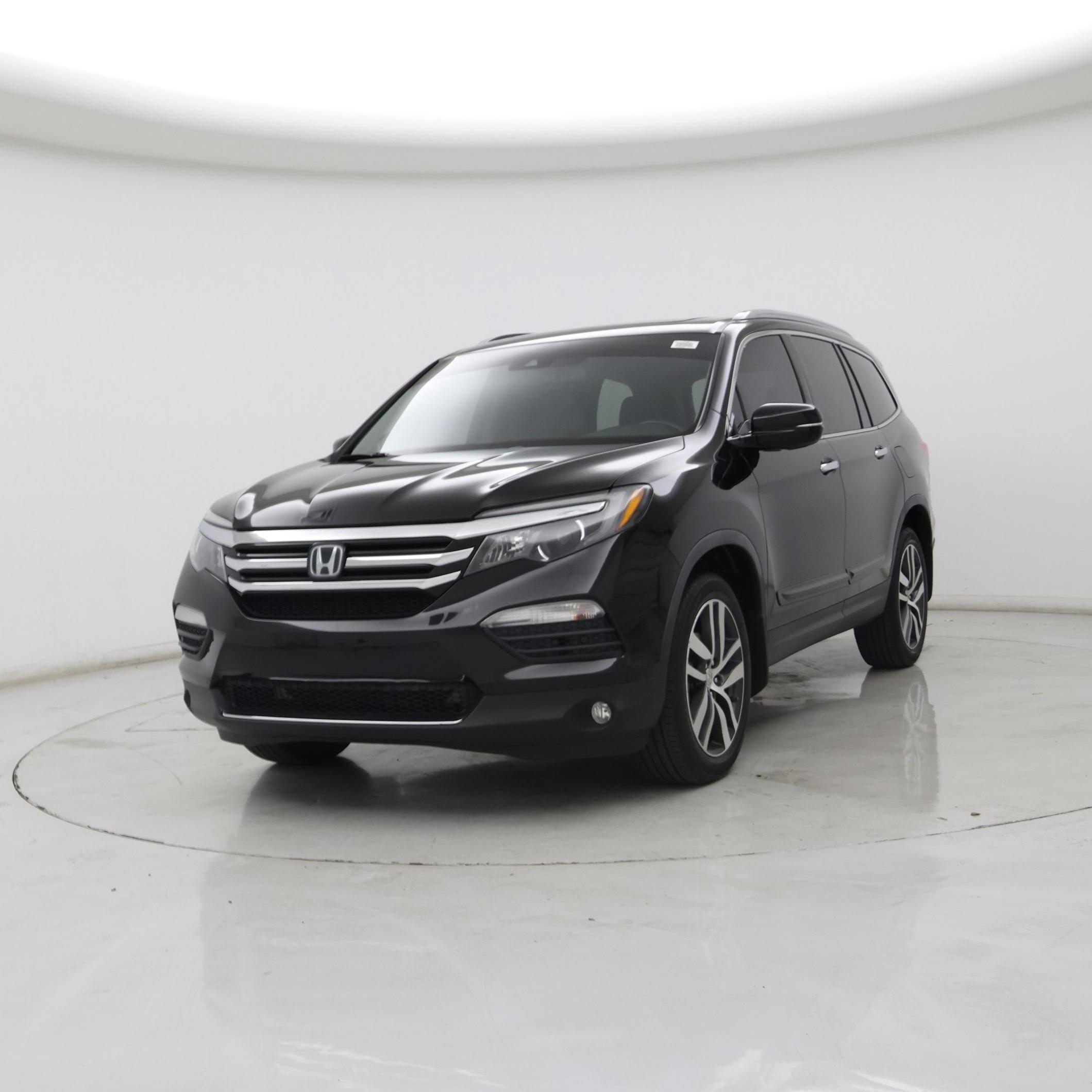Thumbnail: 2018 Honda Pilot - 4
