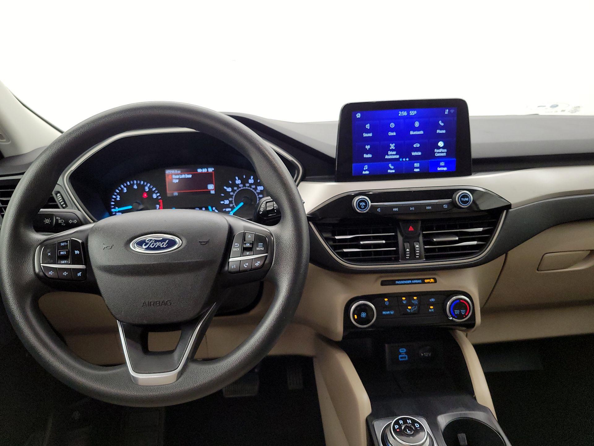 Thumbnail: 2022 Ford Escape - 9