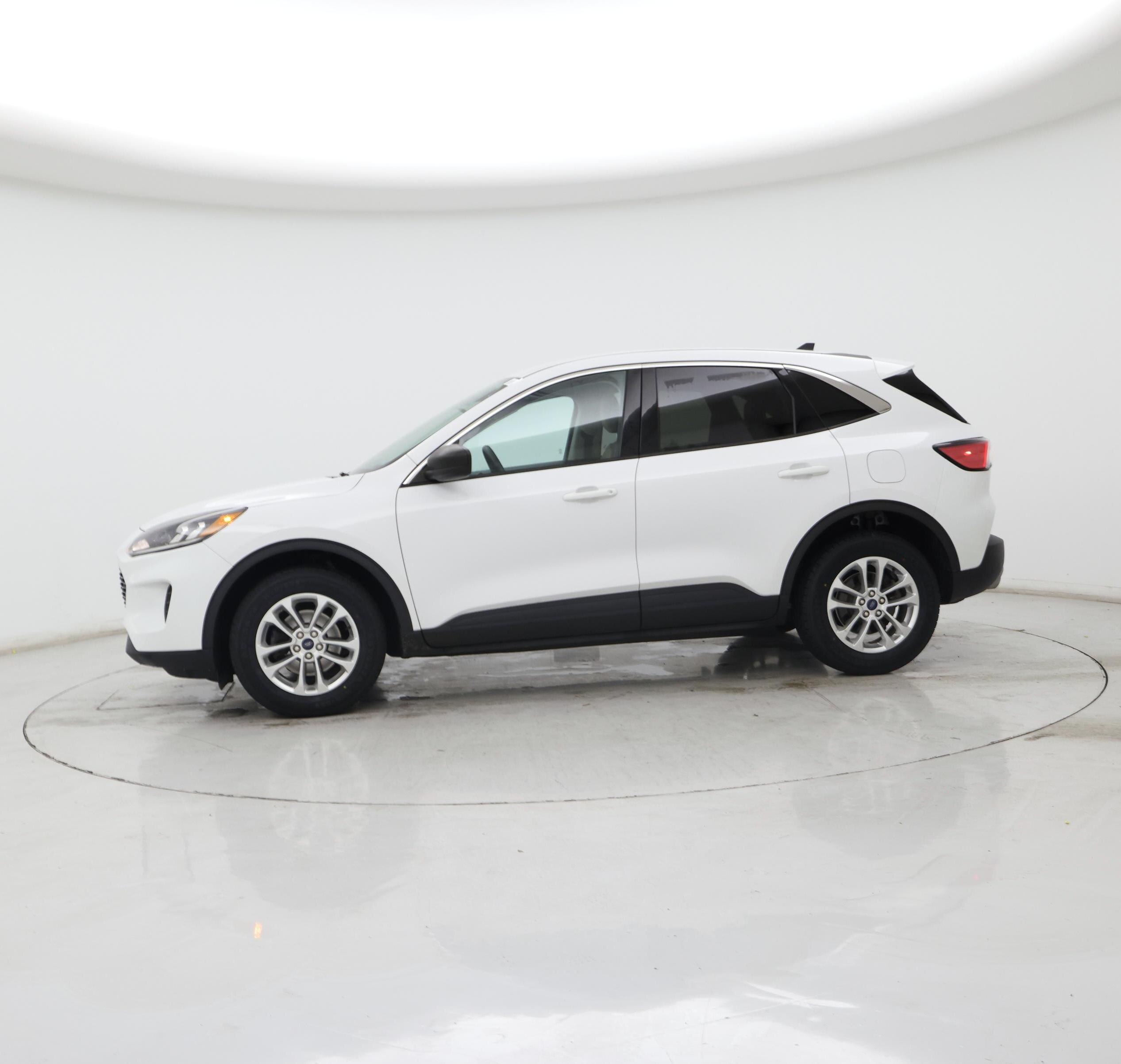 Thumbnail: 2022 Ford Escape - 3