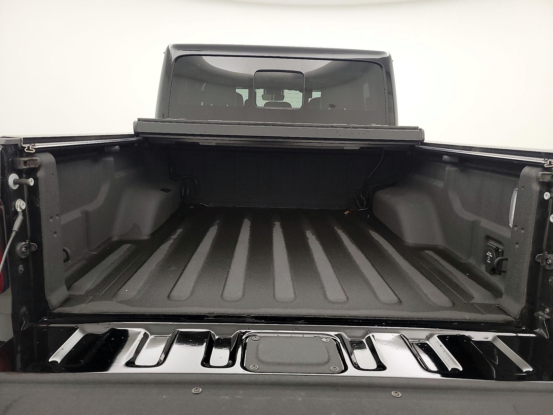 Thumbnail: 2021 Jeep Gladiator - 19