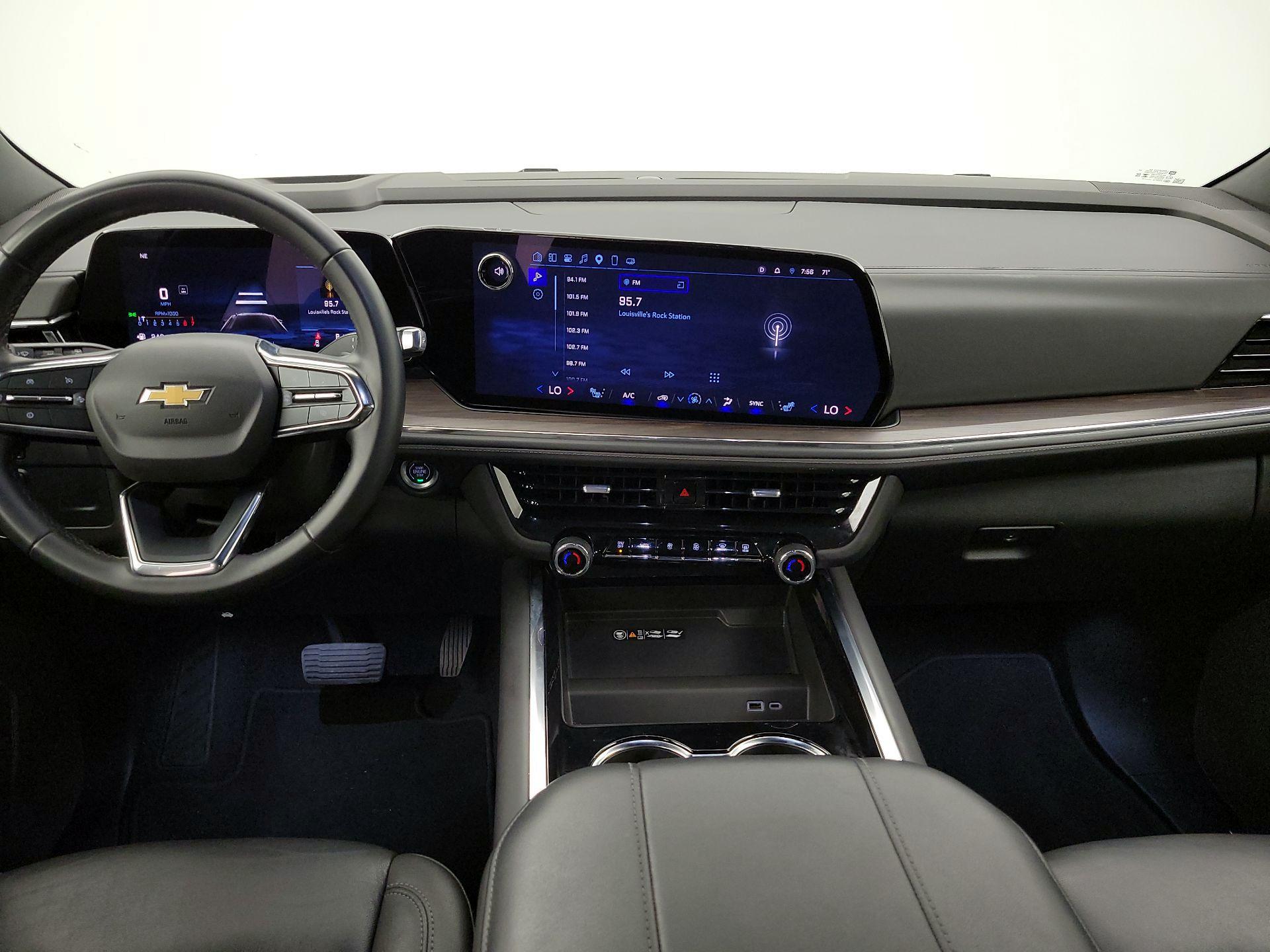 Thumbnail: 2025 Chevrolet Tahoe - 9