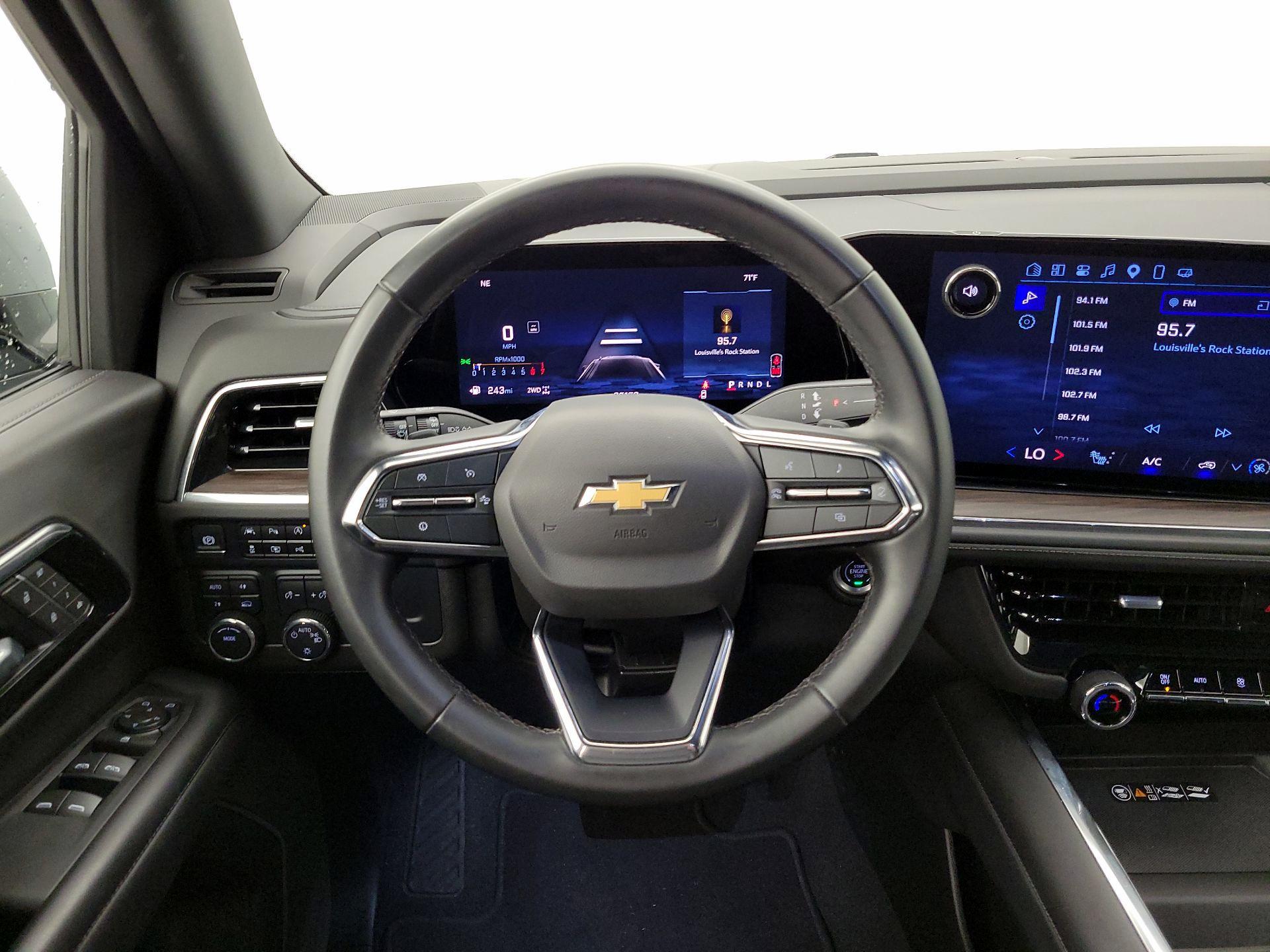 Thumbnail: 2025 Chevrolet Tahoe - 10