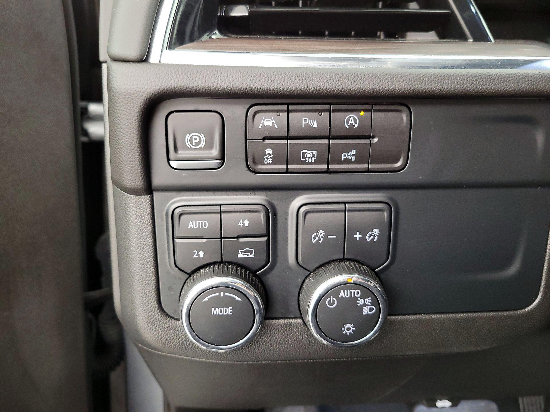 Thumbnail: 2025 Chevrolet Tahoe - 13