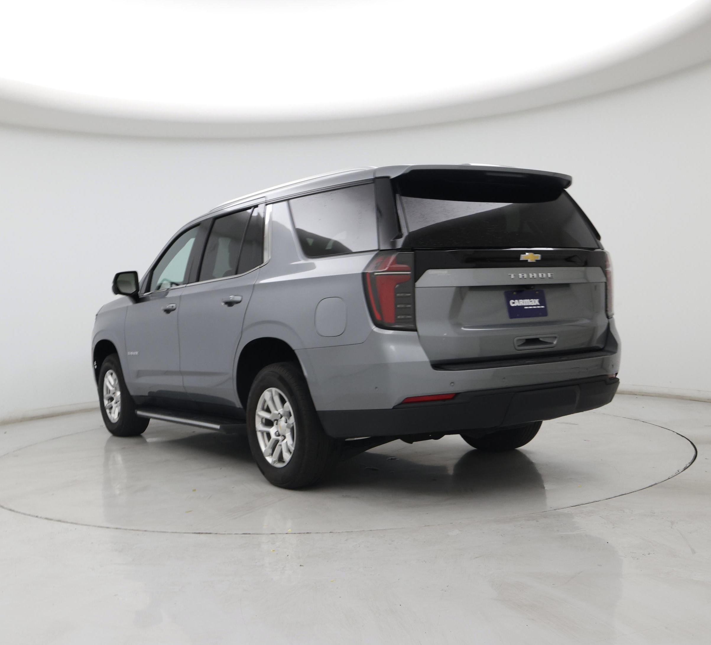 Thumbnail: 2025 Chevrolet Tahoe - 2