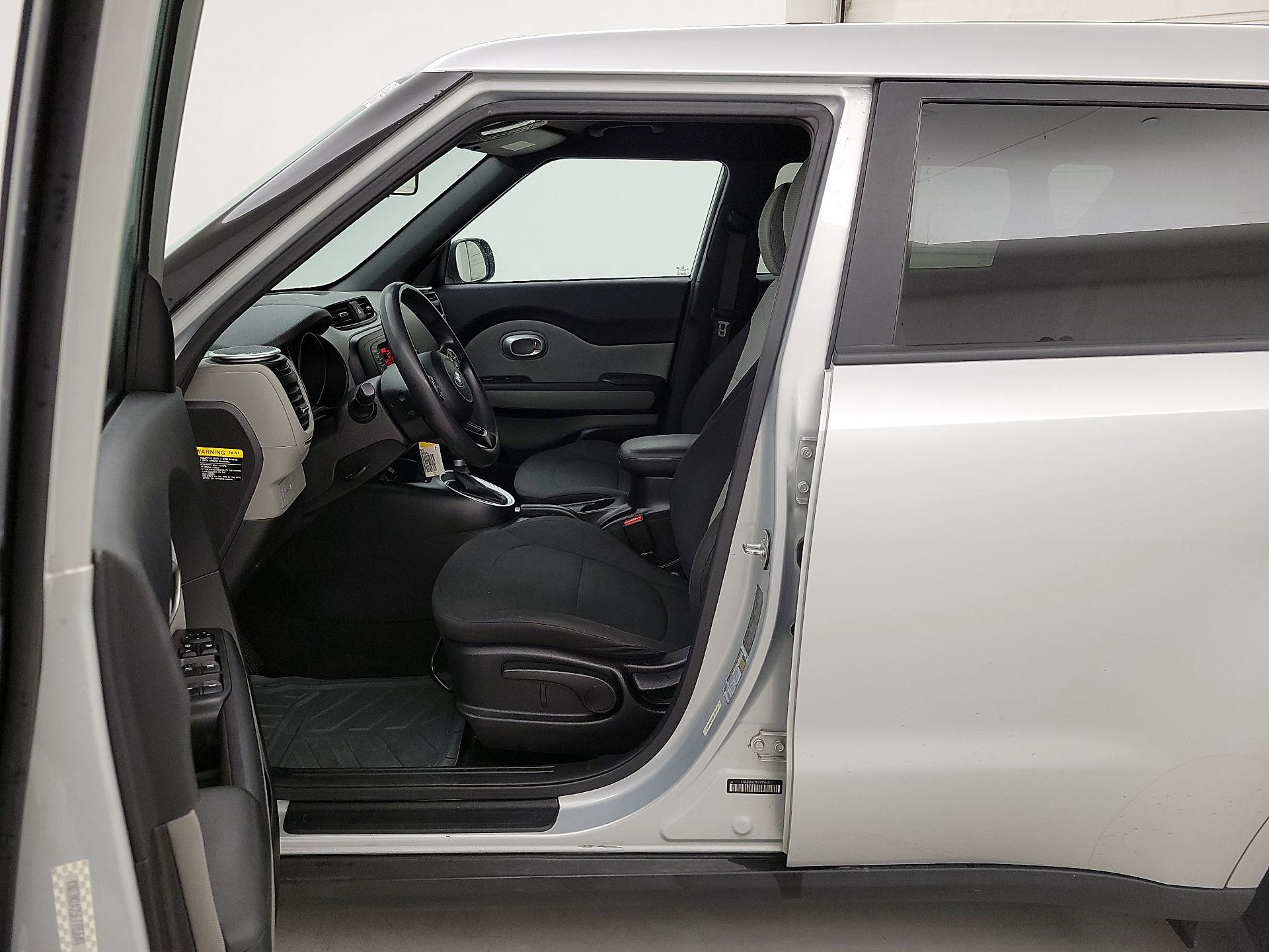 Thumbnail: 2014 Kia Soul - 11
