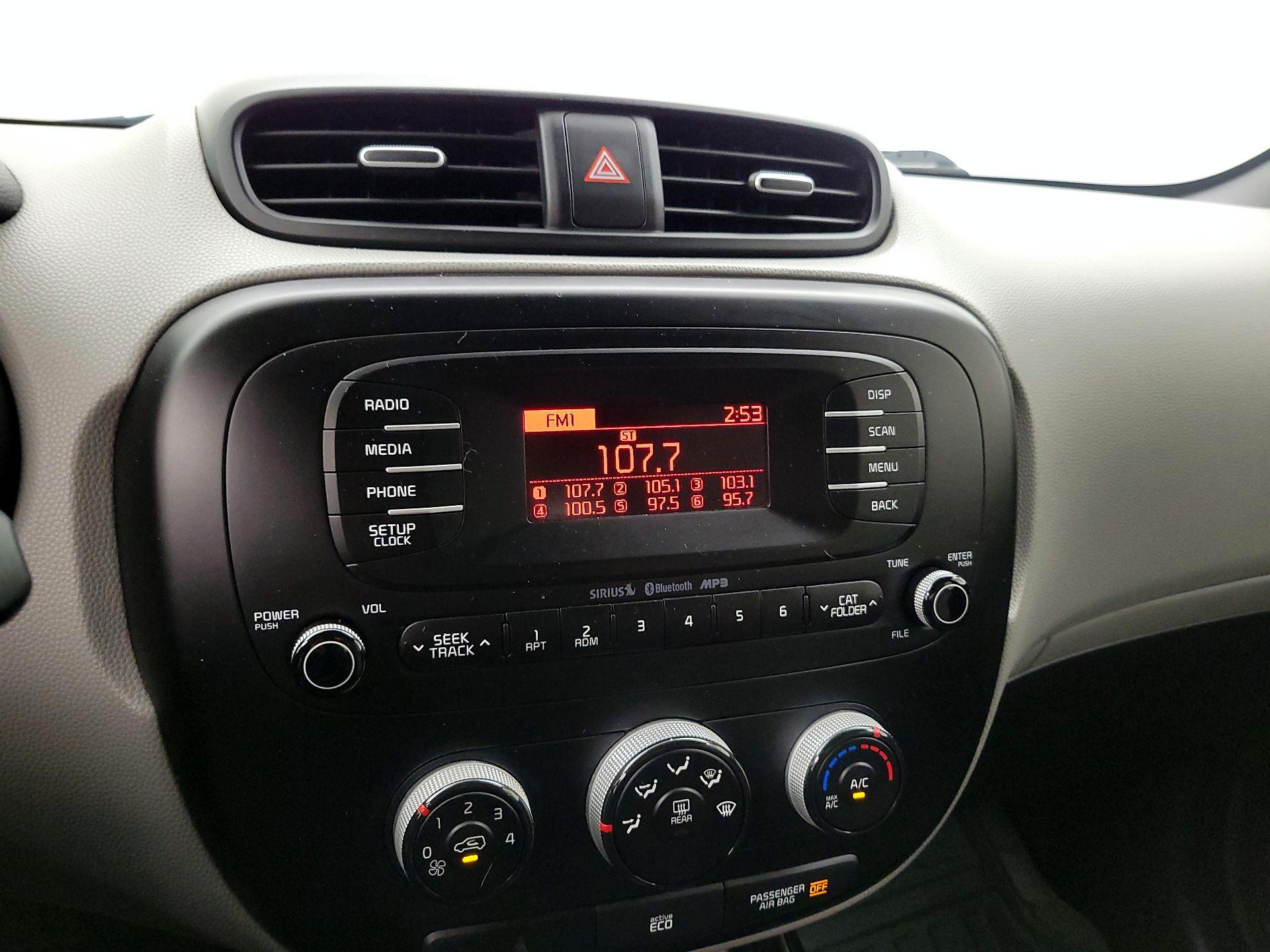 Thumbnail: 2014 Kia Soul - 14