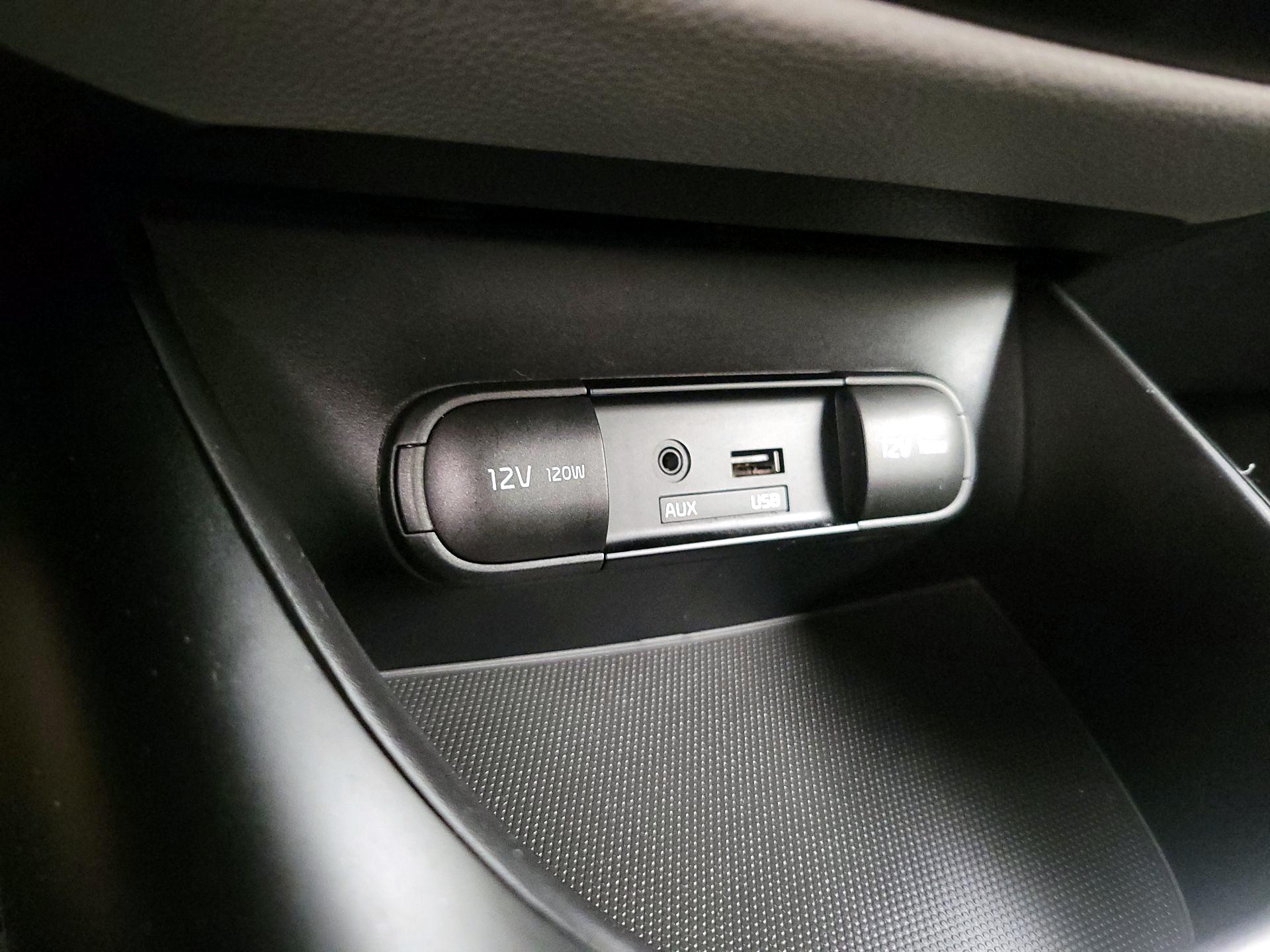 Thumbnail: 2014 Kia Soul - 17