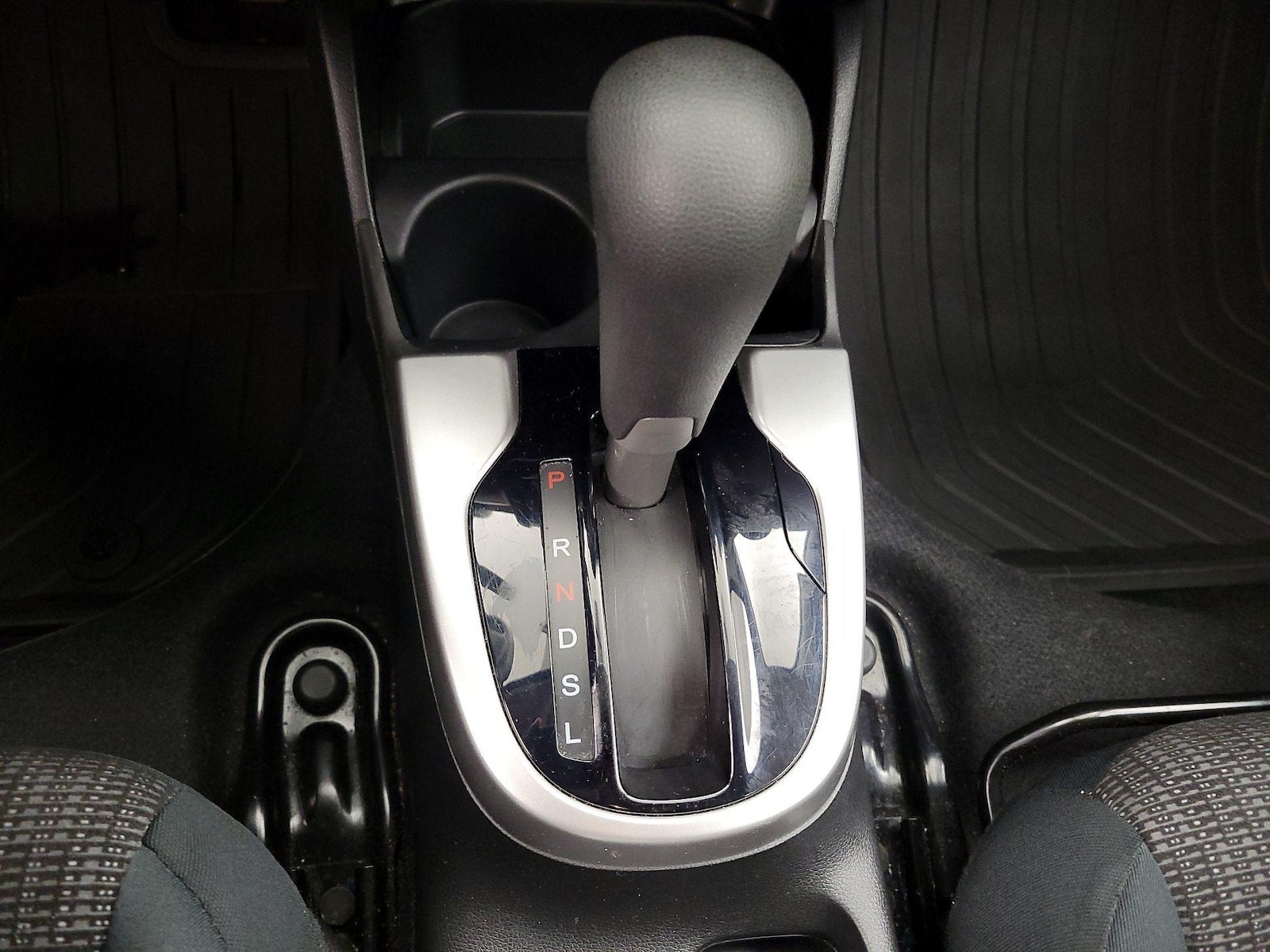 2016 Honda Fit LX - Photo 18