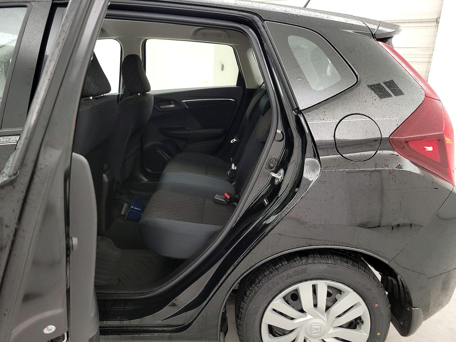 2016 Honda Fit LX - Photo 20
